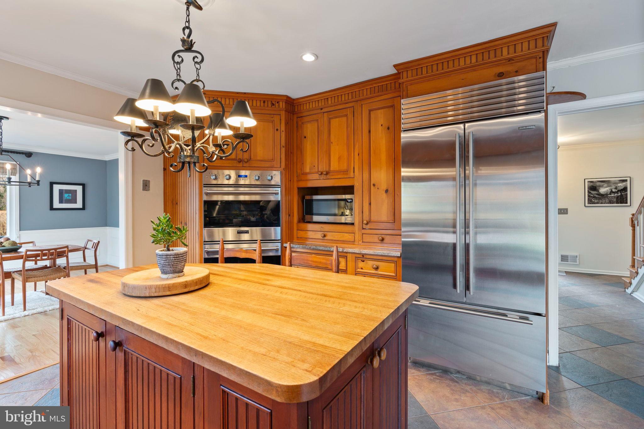 FOX CHAPEL - Residential