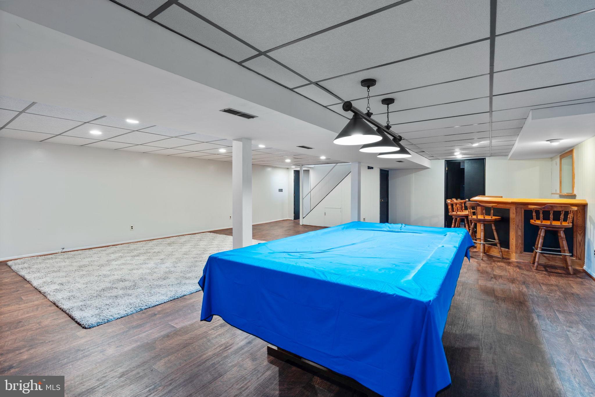 FOX CHAPEL - Residential