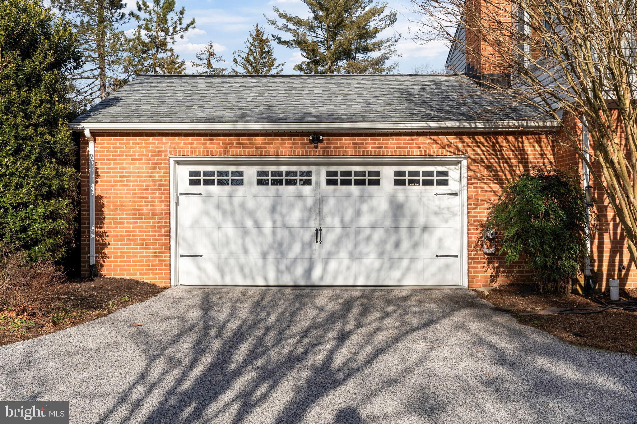 FOX CHAPEL - Residential