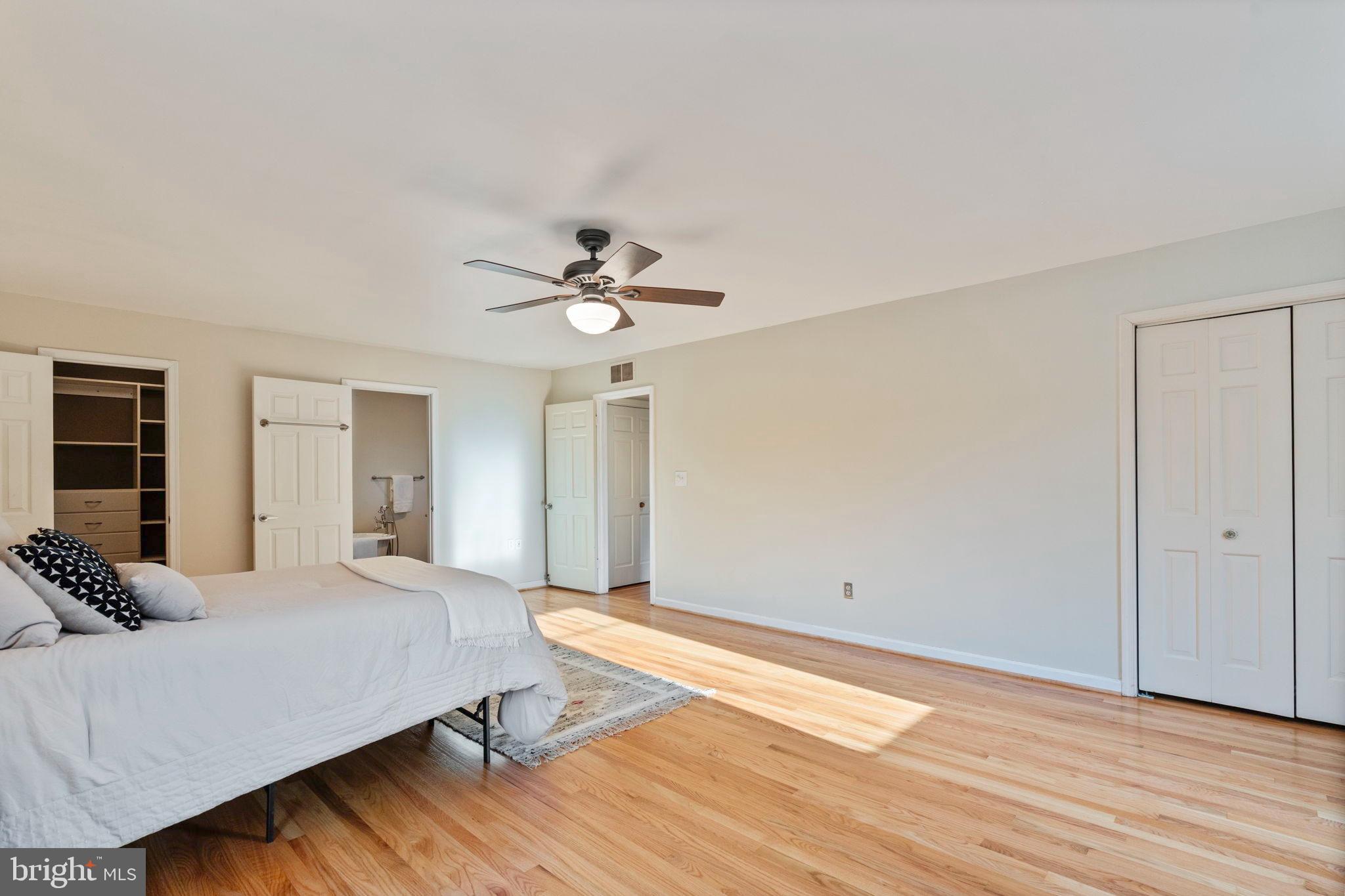 FOX CHAPEL - Residential