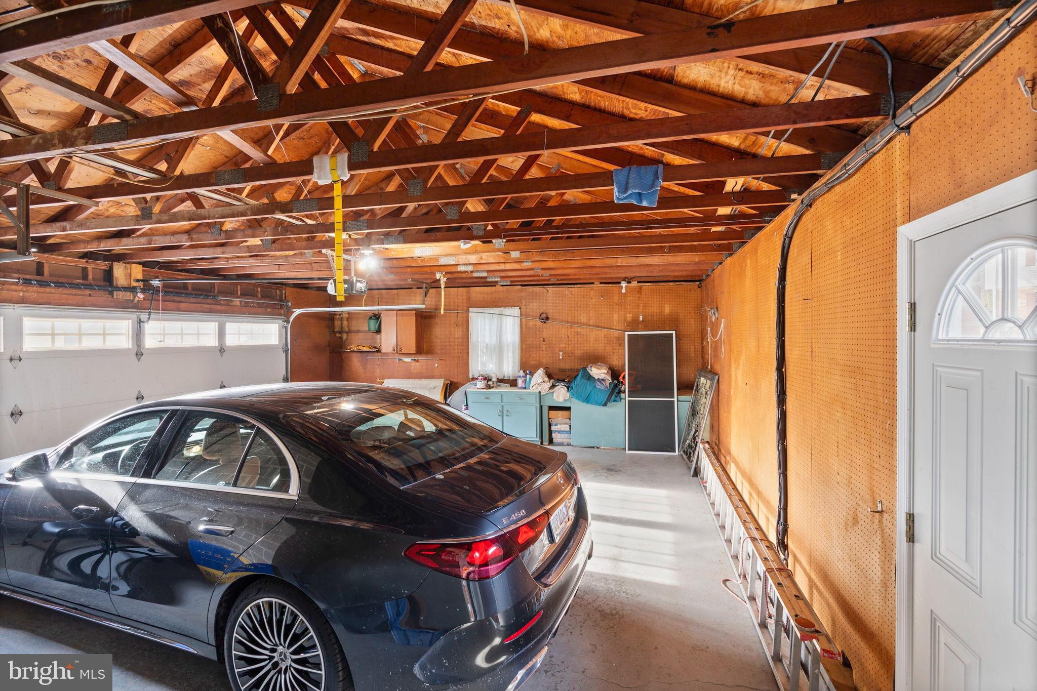 FOX CHAPEL - Residential