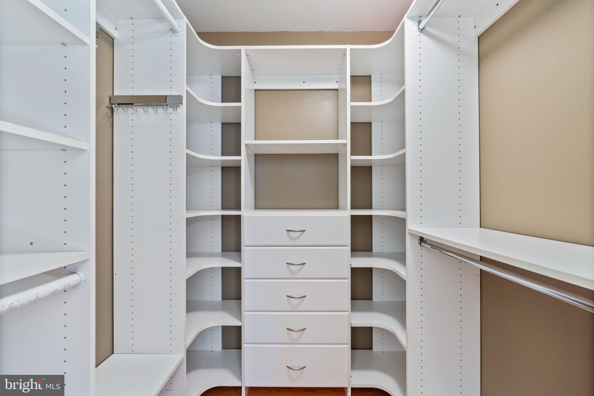 FOX CHAPEL - Residential