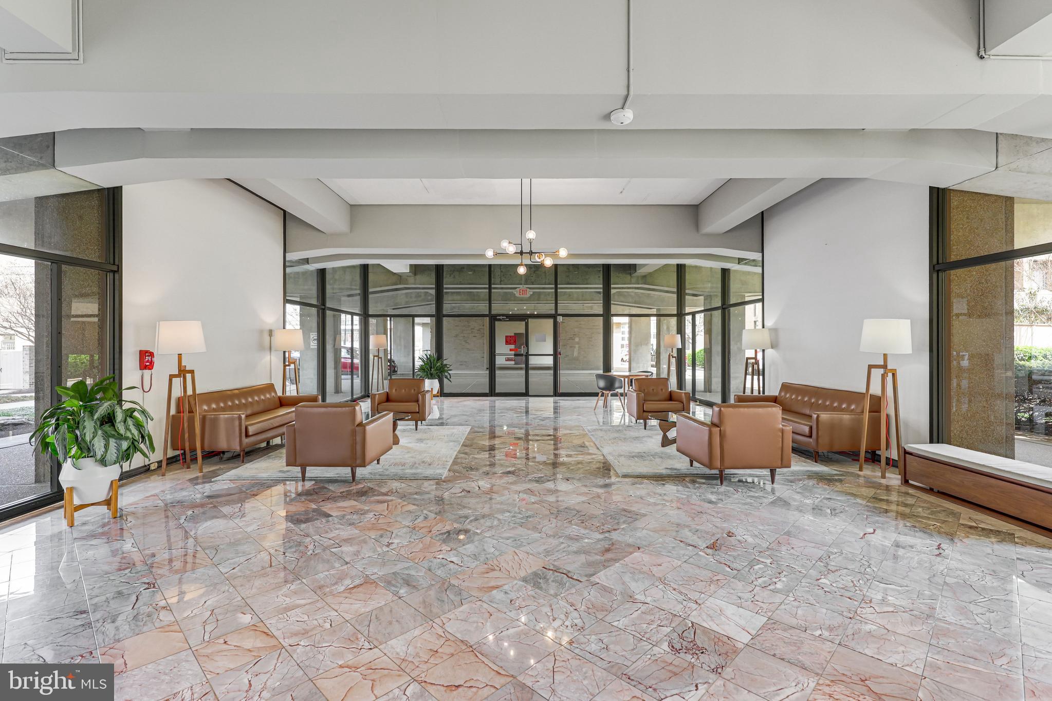 300 M STREET SW N102