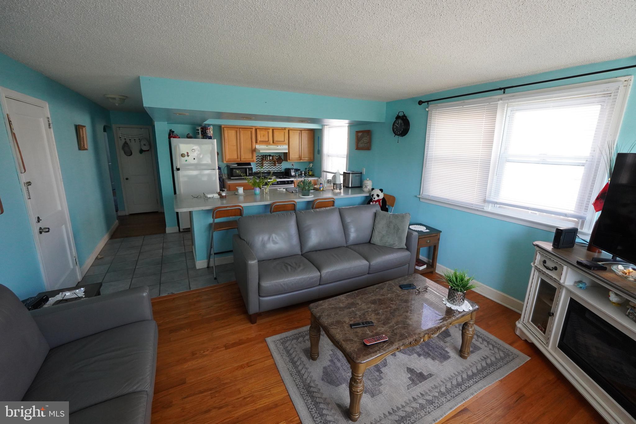 MAYFAIR (WEST) - Residential Income