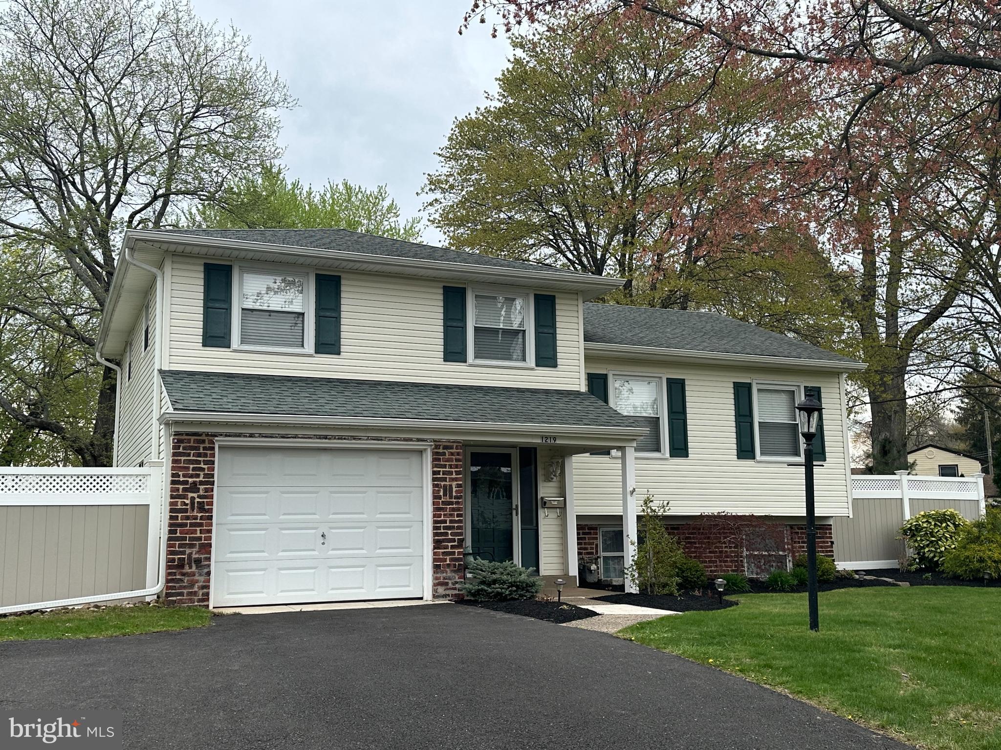 HARTSVILLE PARK - Residential