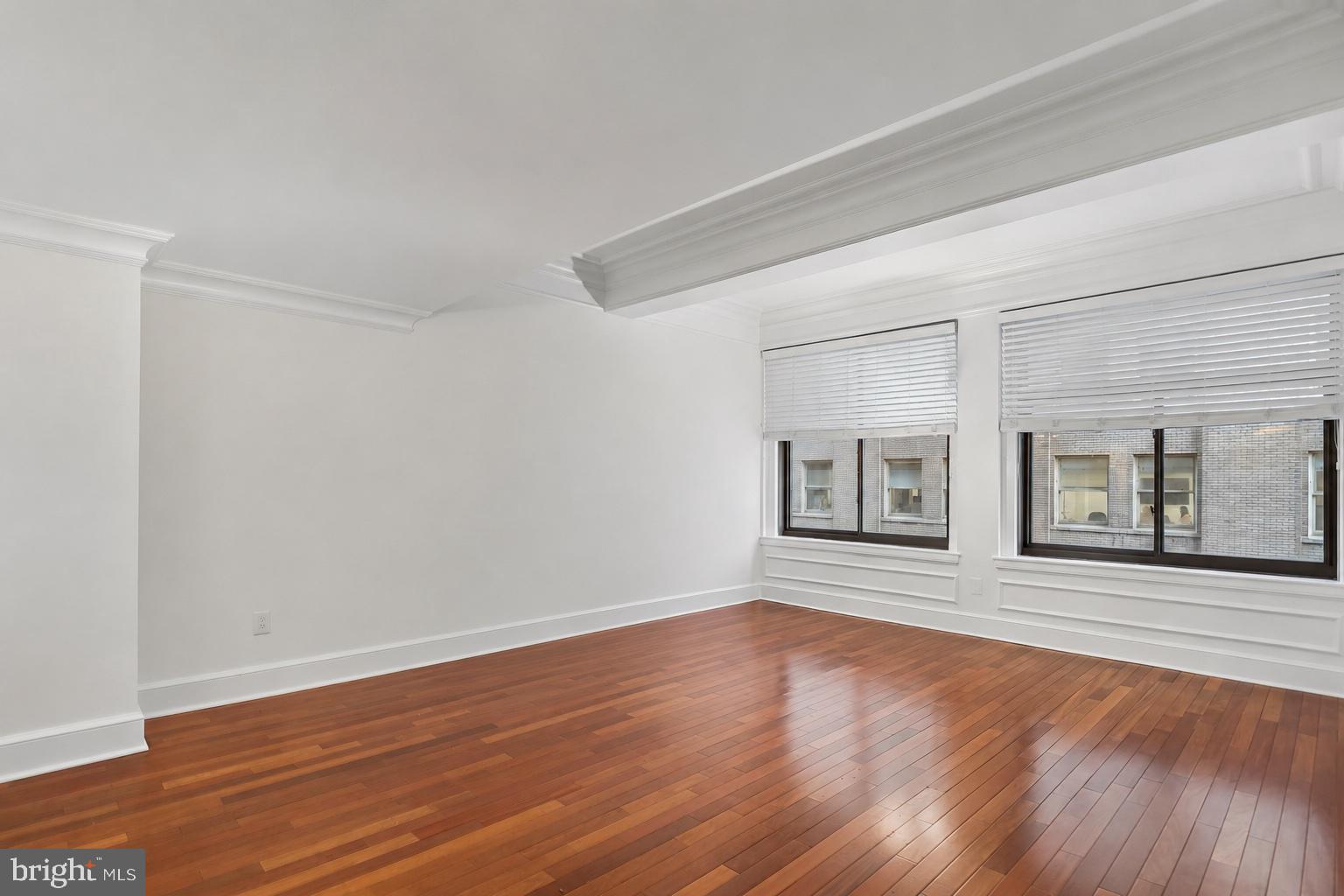 1500 CHESTNUT STREET 7D
