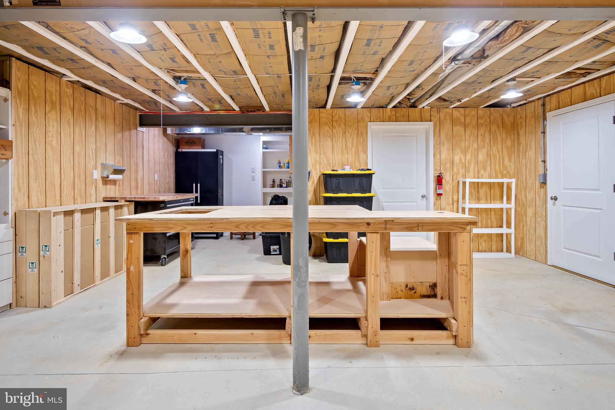 WEYHILL ESTATES - Residential