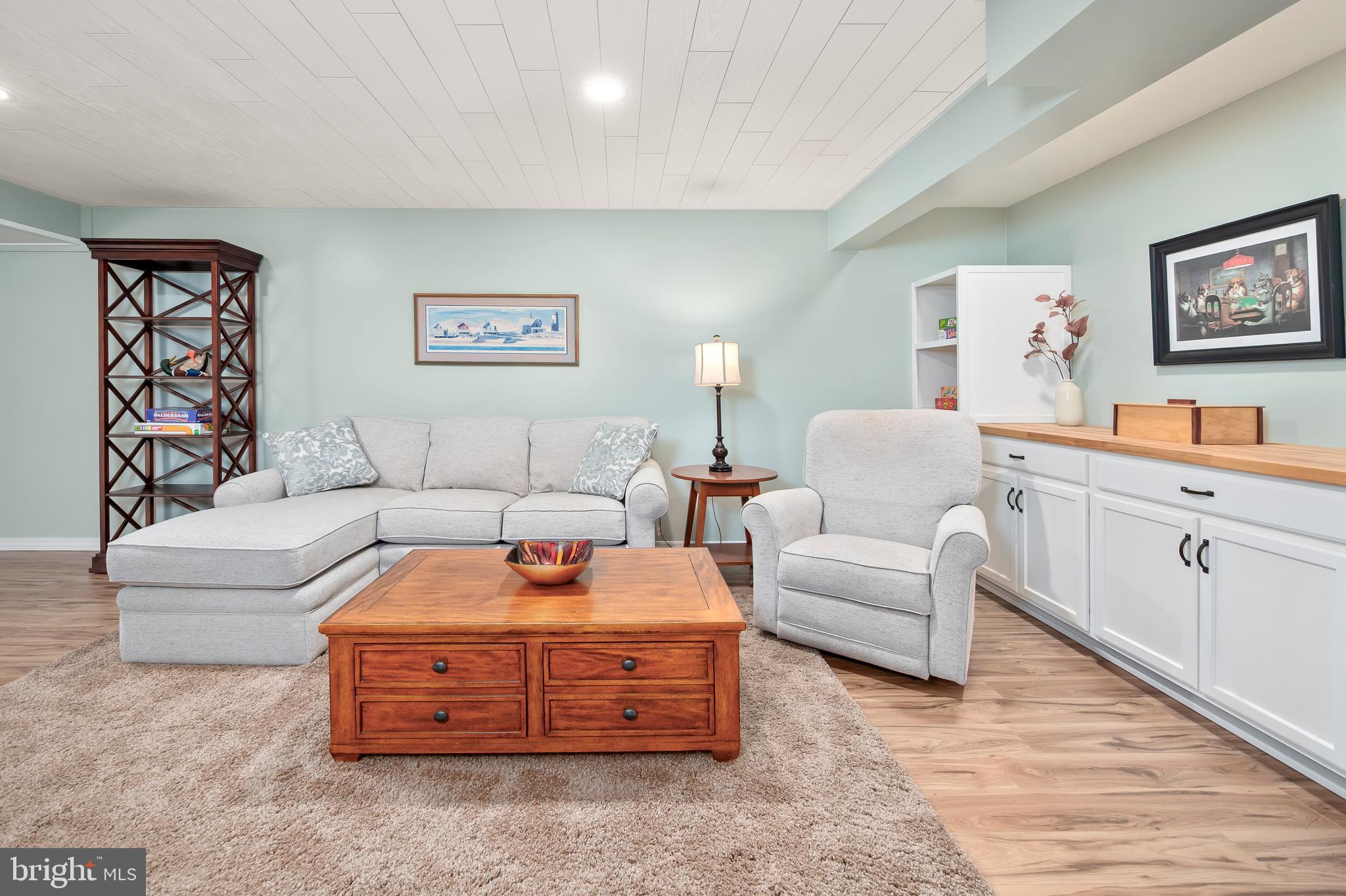 WEYHILL ESTATES - Residential