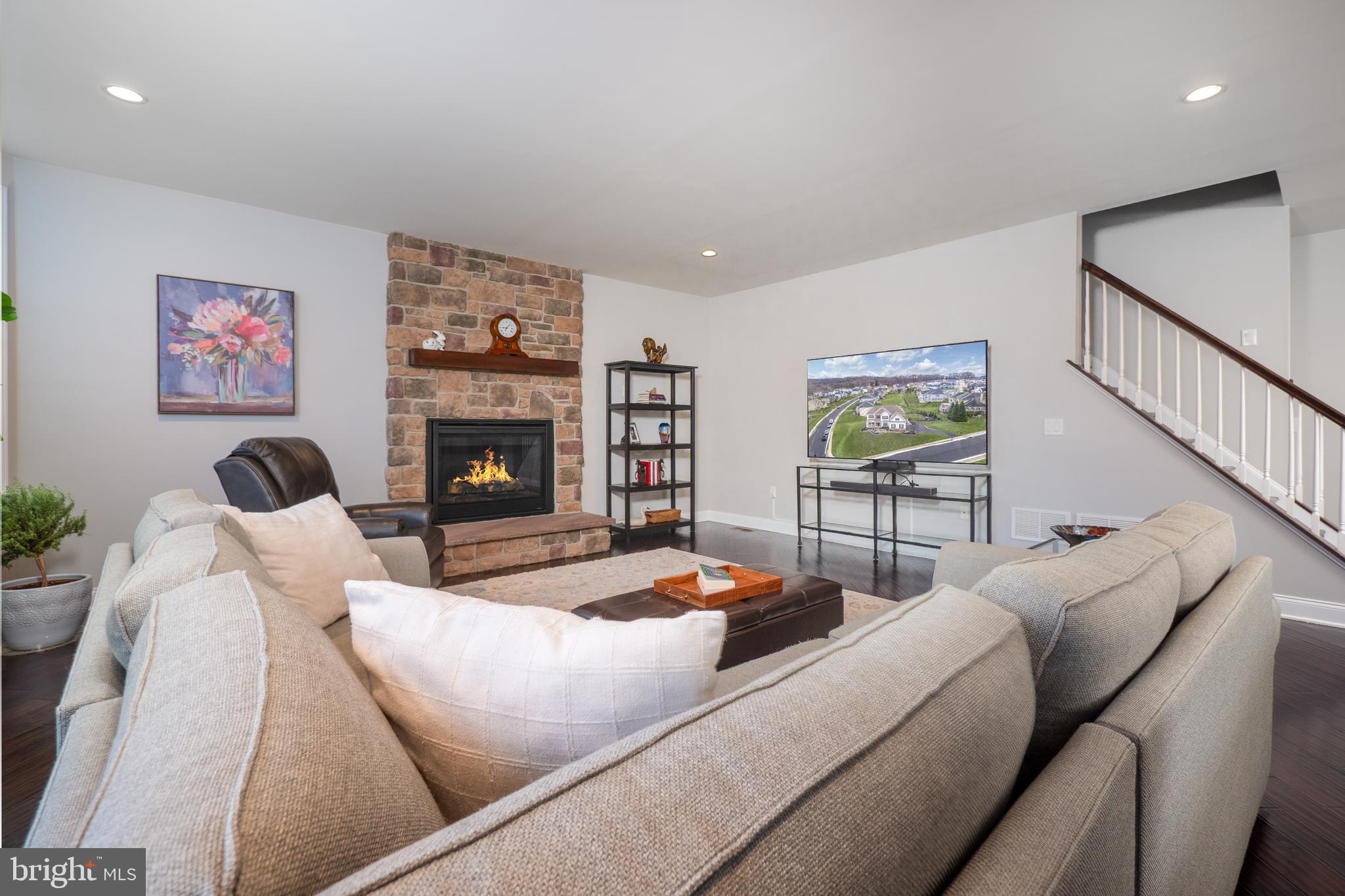 WEYHILL ESTATES - Residential