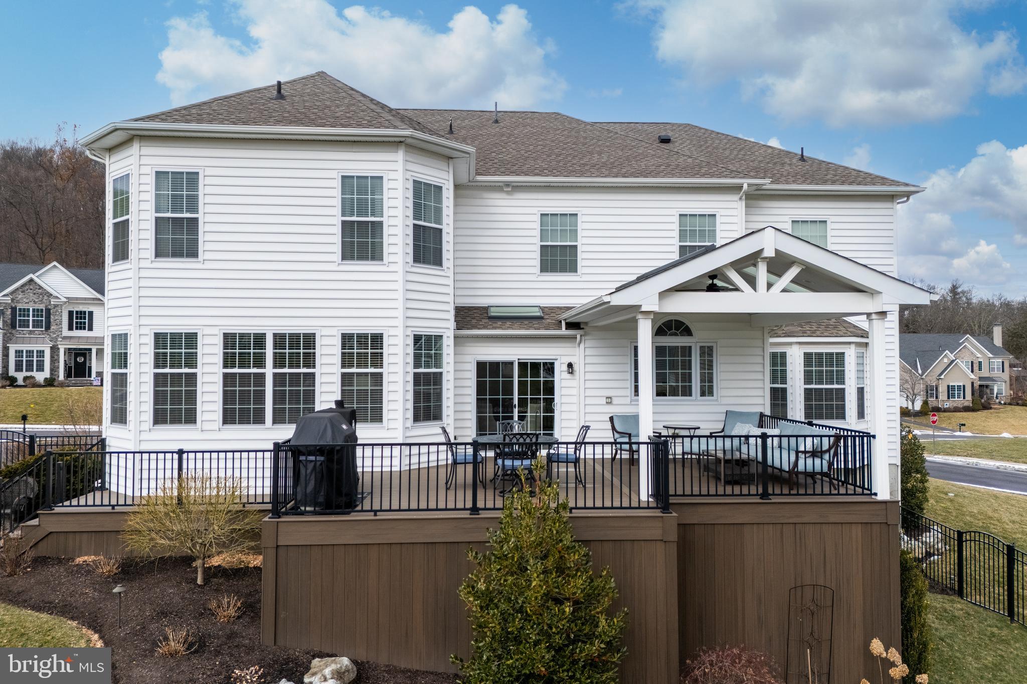 WEYHILL ESTATES - Residential