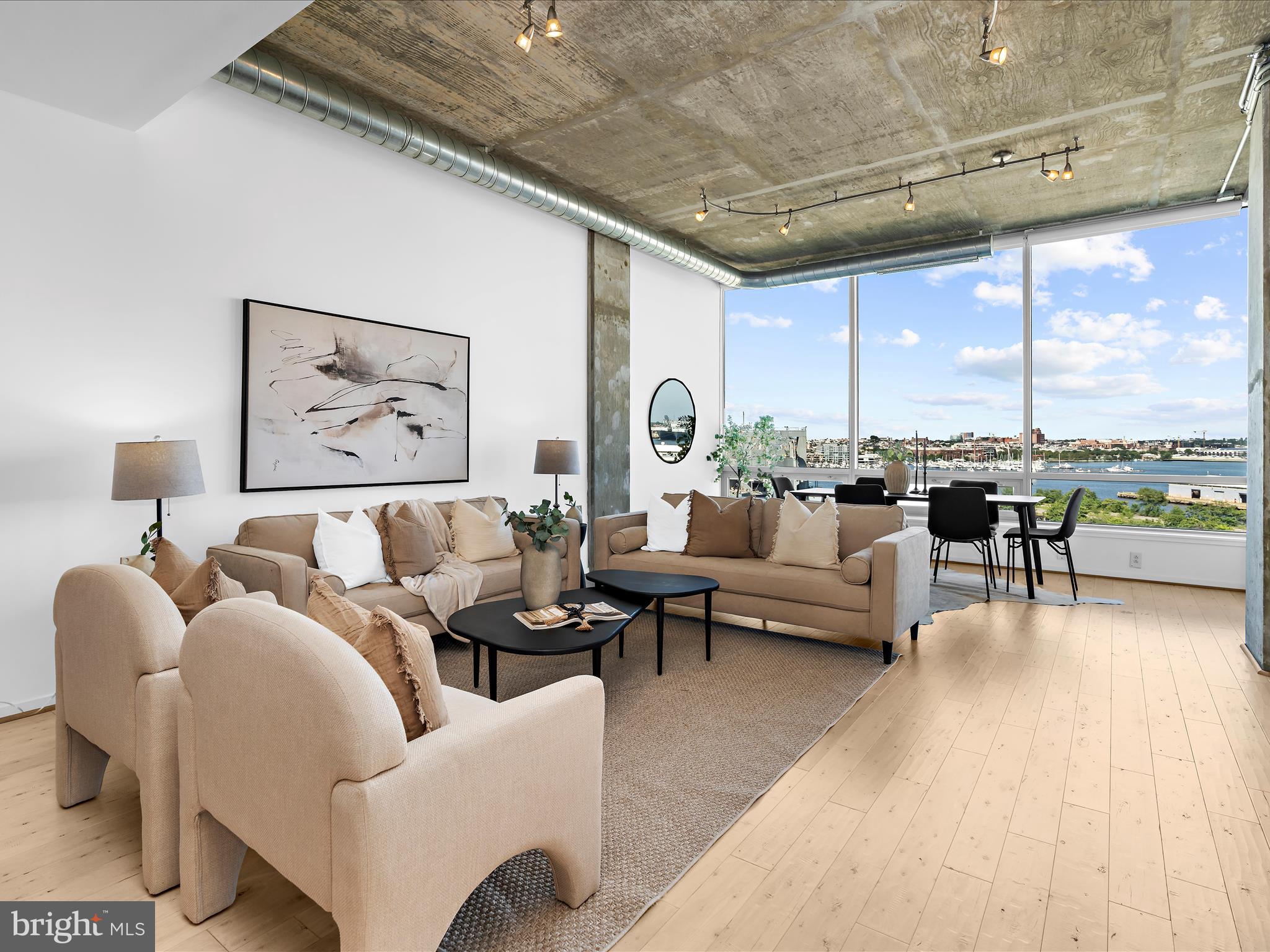 1200 STEUART STREET 913