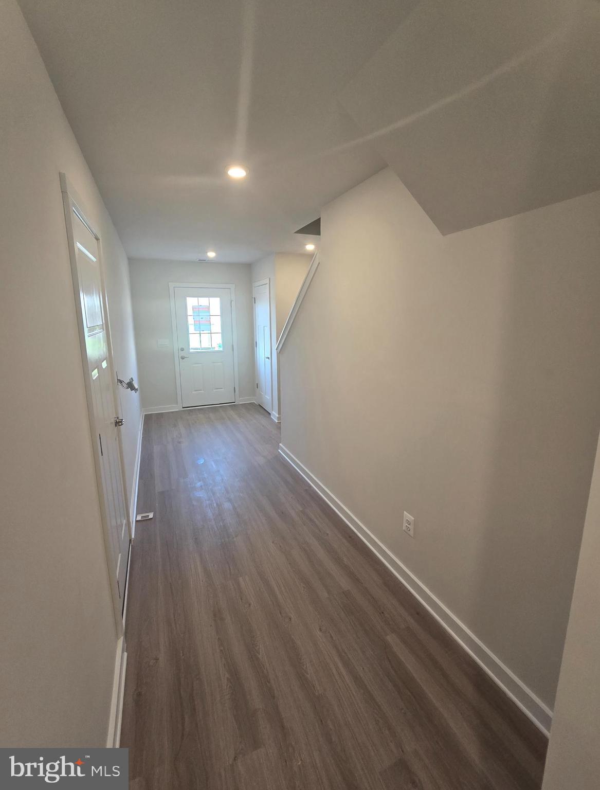 SOUTH BROOK - Residential Lease