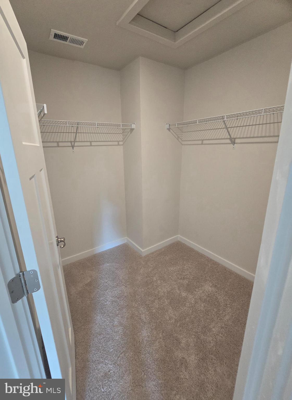 SOUTH BROOK - Residential Lease