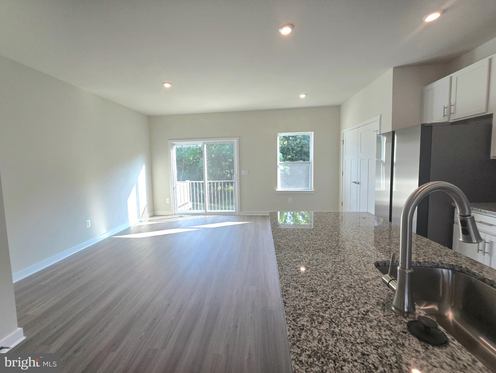 SOUTH BROOK - Residential Lease