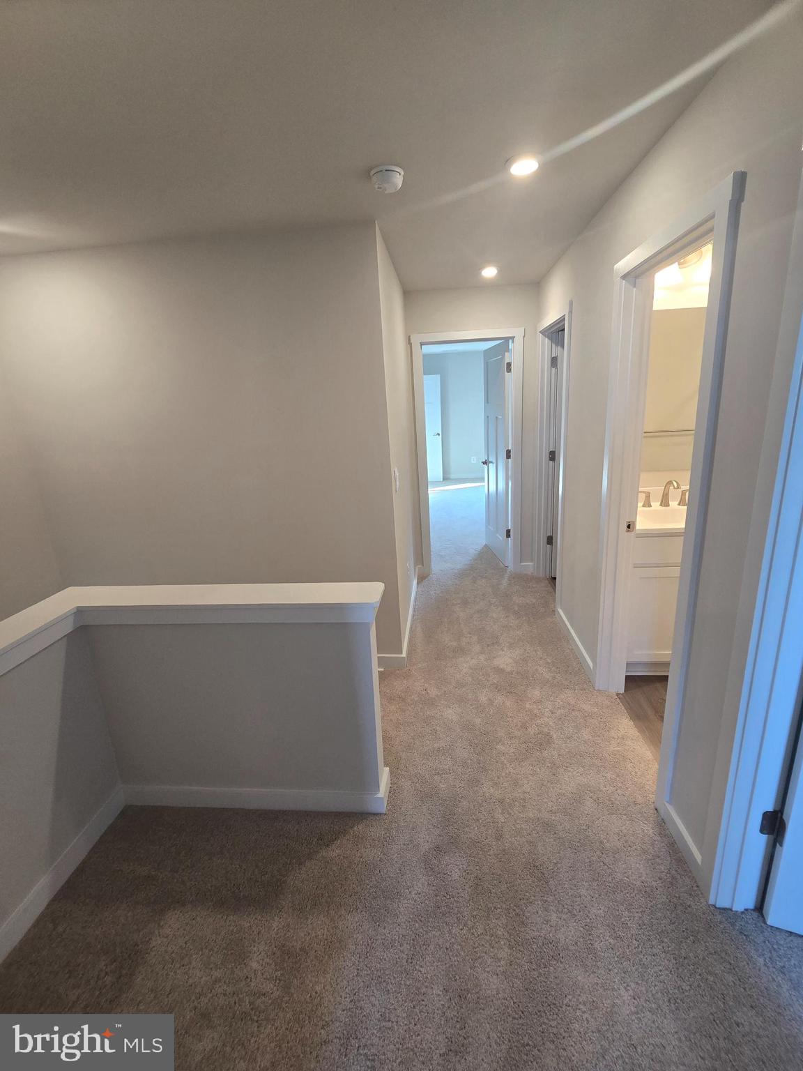 SOUTH BROOK - Residential Lease