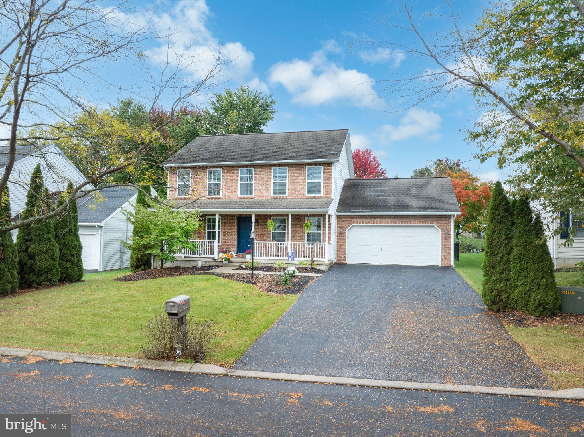 2305 FALCONPOINTE DRIVE