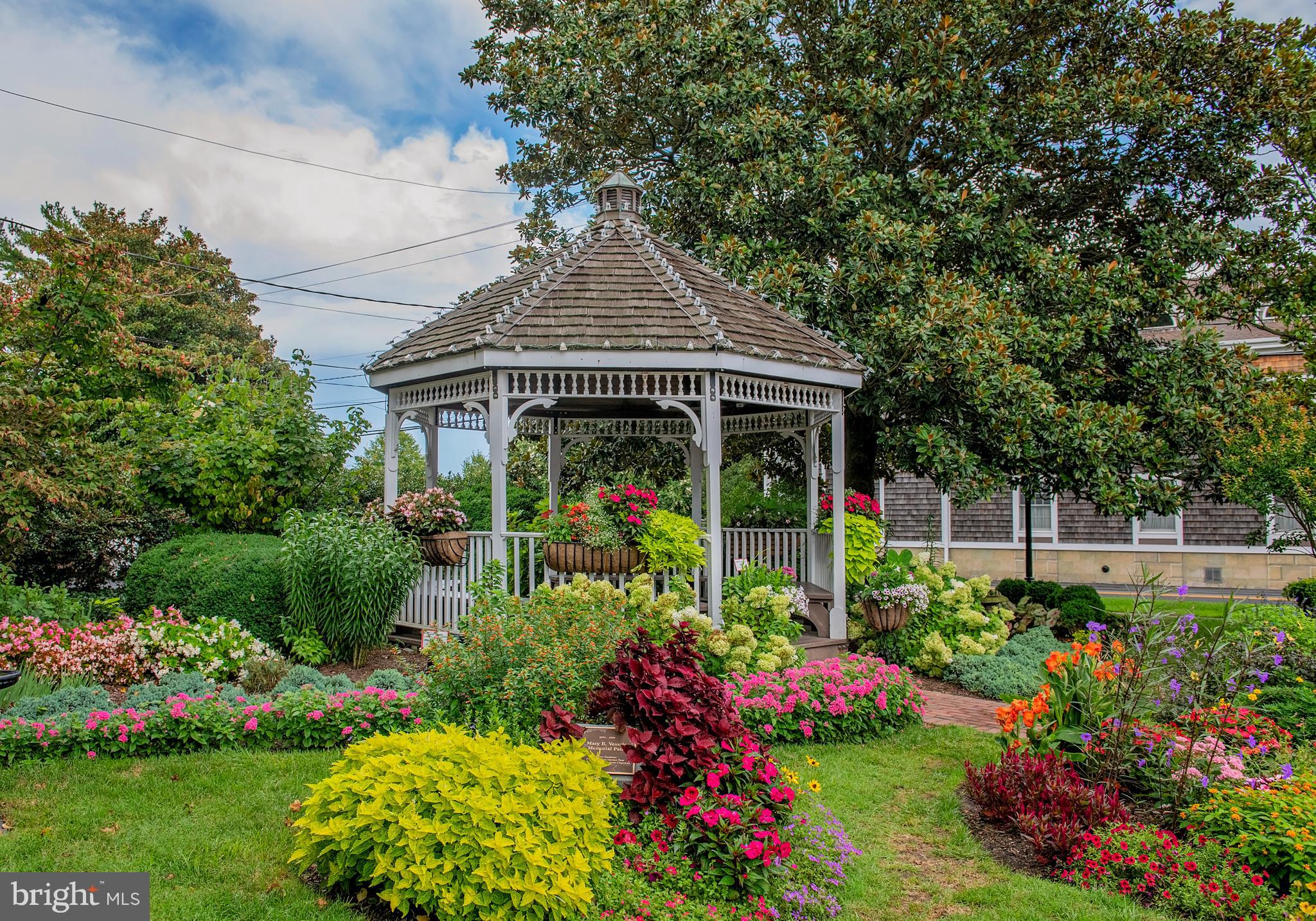 WOLFE RUNNE - Residential