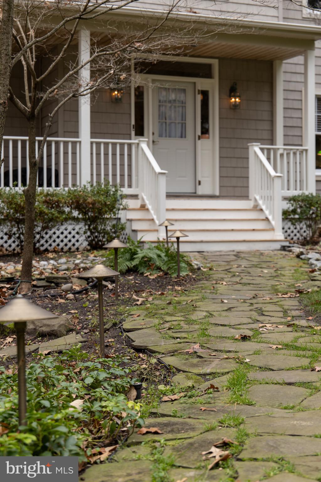 WOLFE RUNNE - Residential