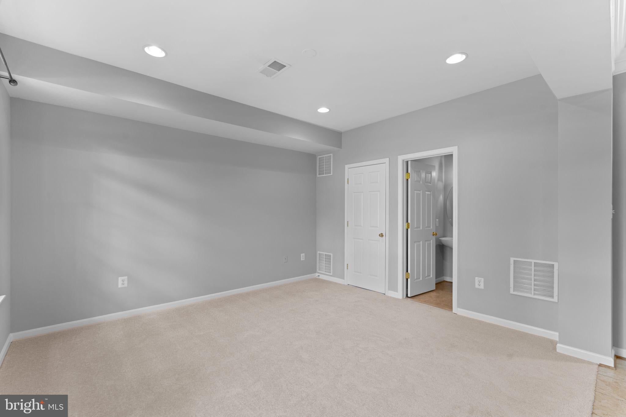 44253 HURON TERRACE