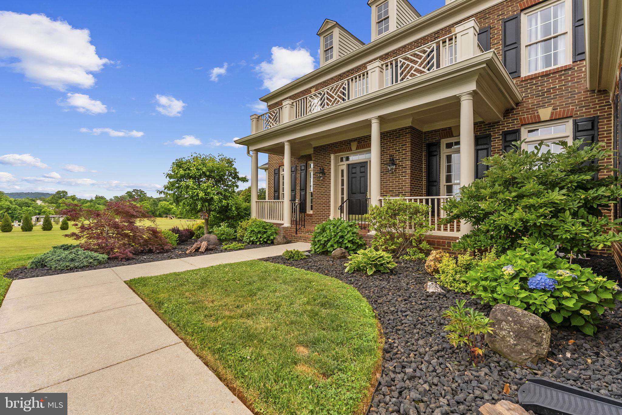 35443 GLENCOE COURT