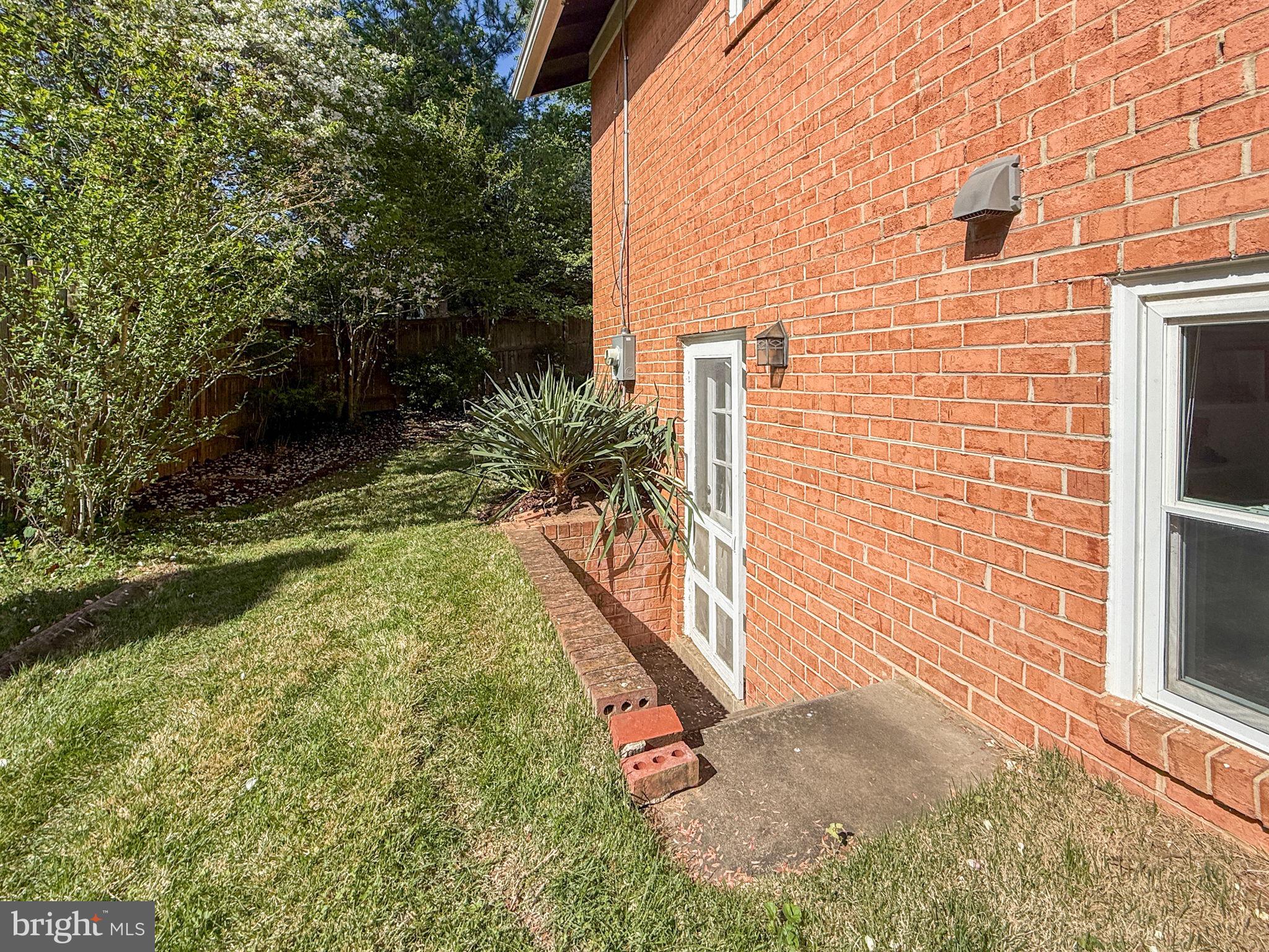 TILDEN WOODS - Residential