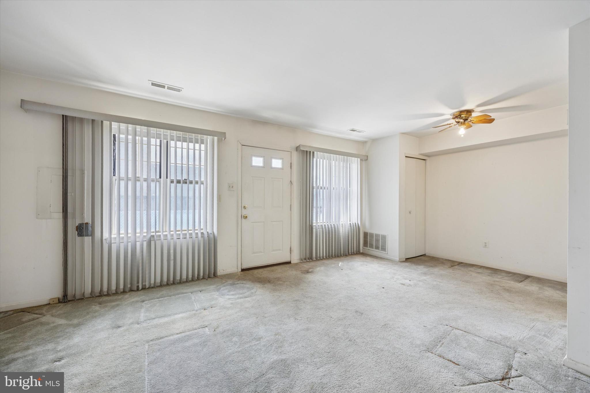 BUSTLETON - Residential