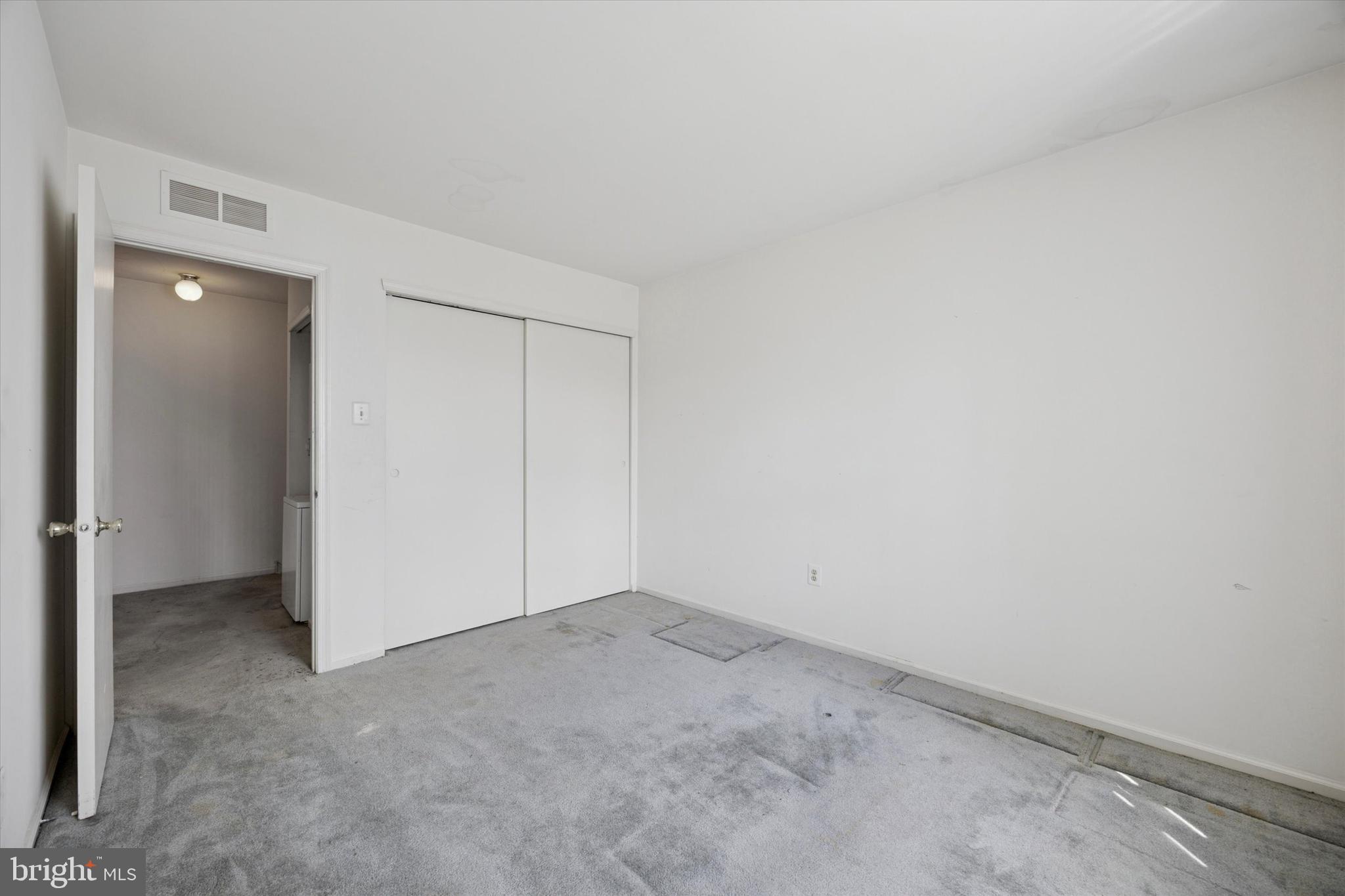 BUSTLETON - Residential