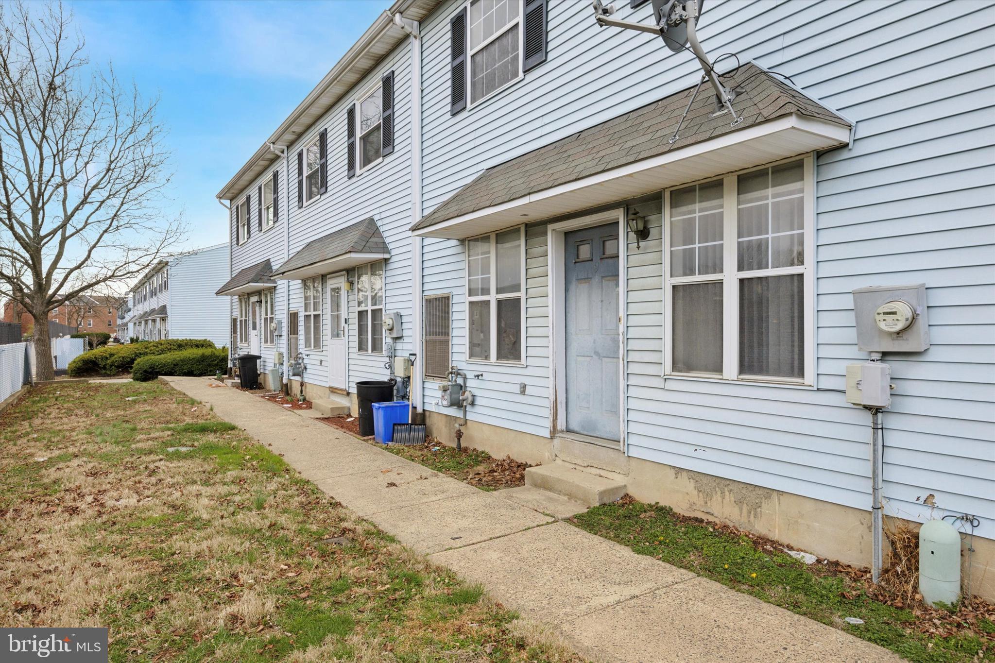 BUSTLETON - Residential