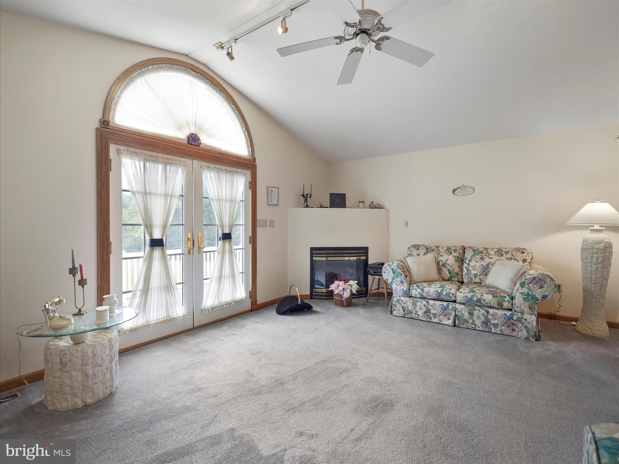 MARLOWE WOODS - Residential