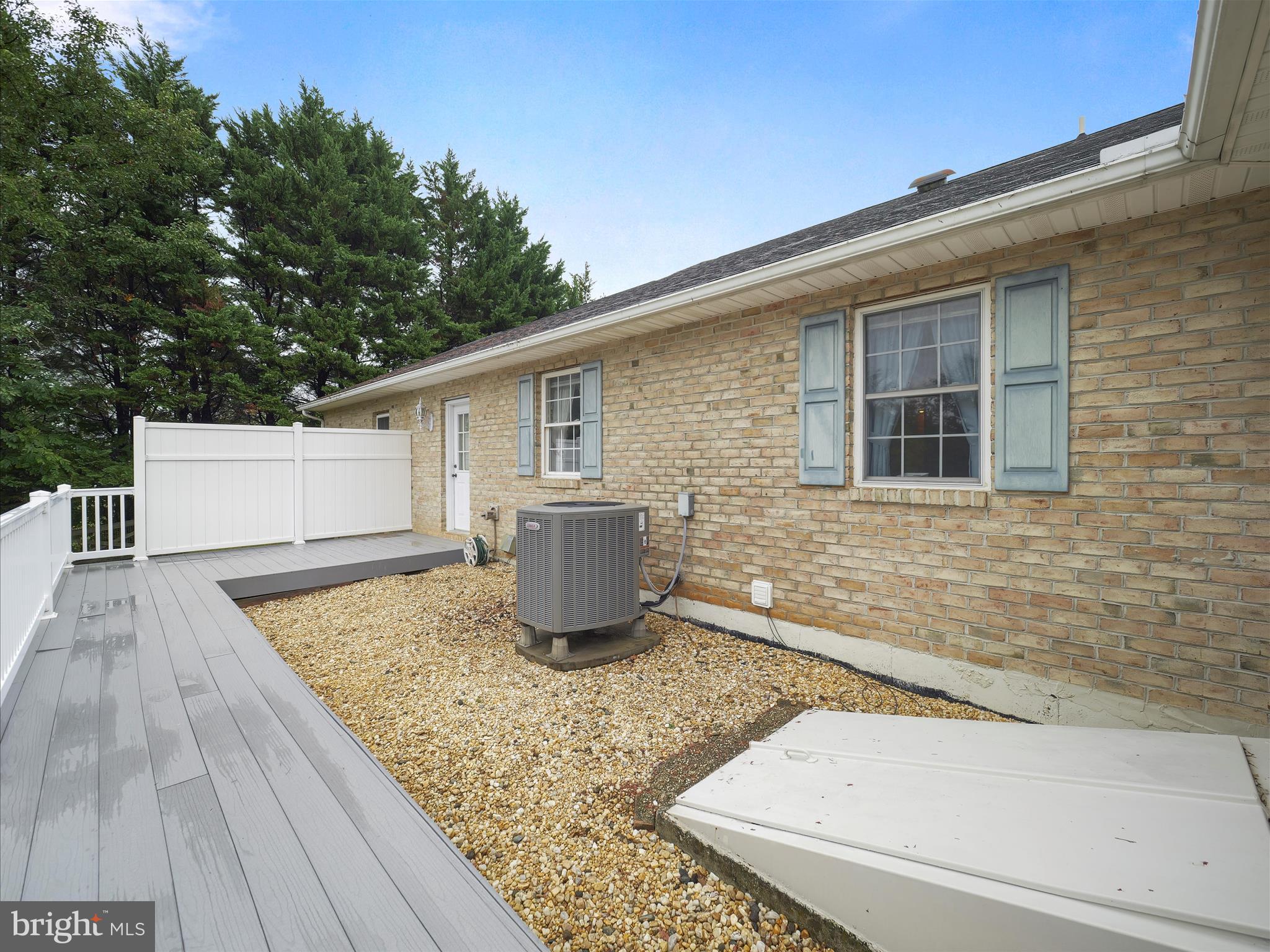 MARLOWE WOODS - Residential