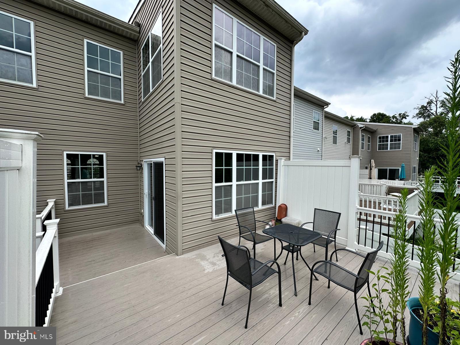 SIMPSON MILL - Residential Lease