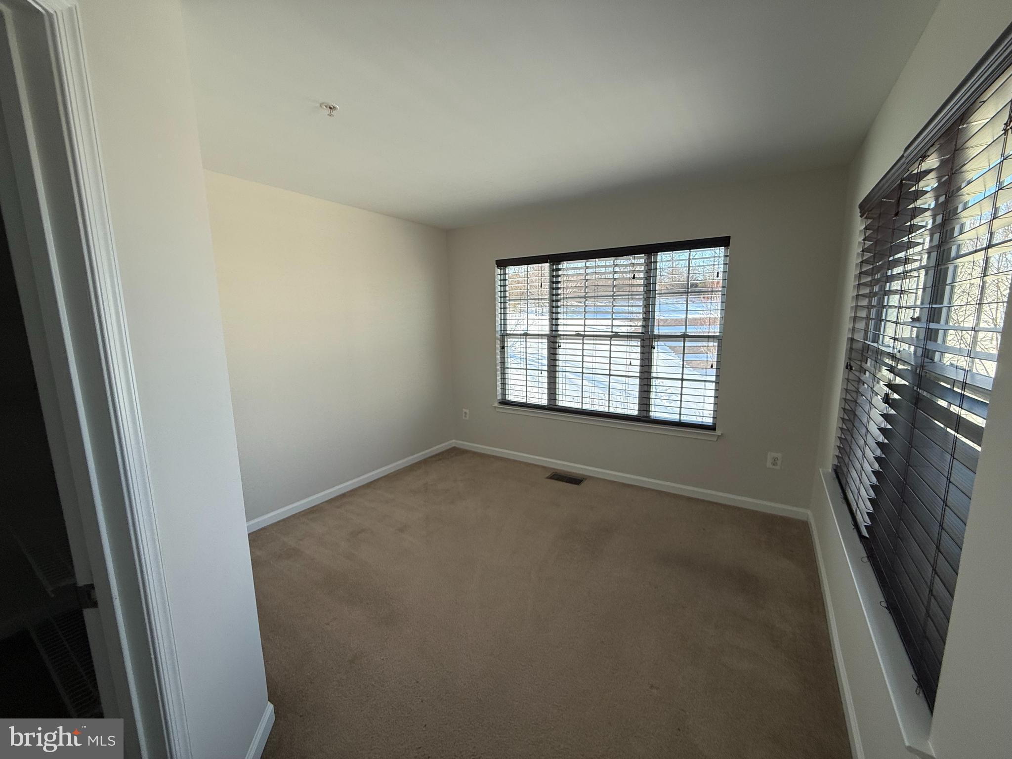 SIMPSON MILL - Residential Lease