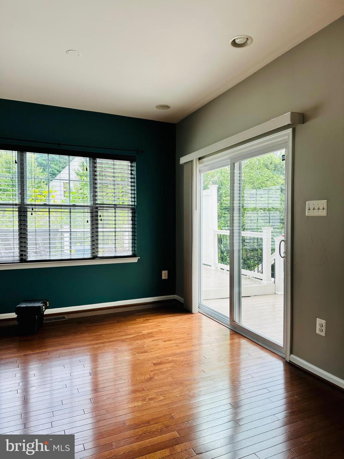 SIMPSON MILL - Residential Lease