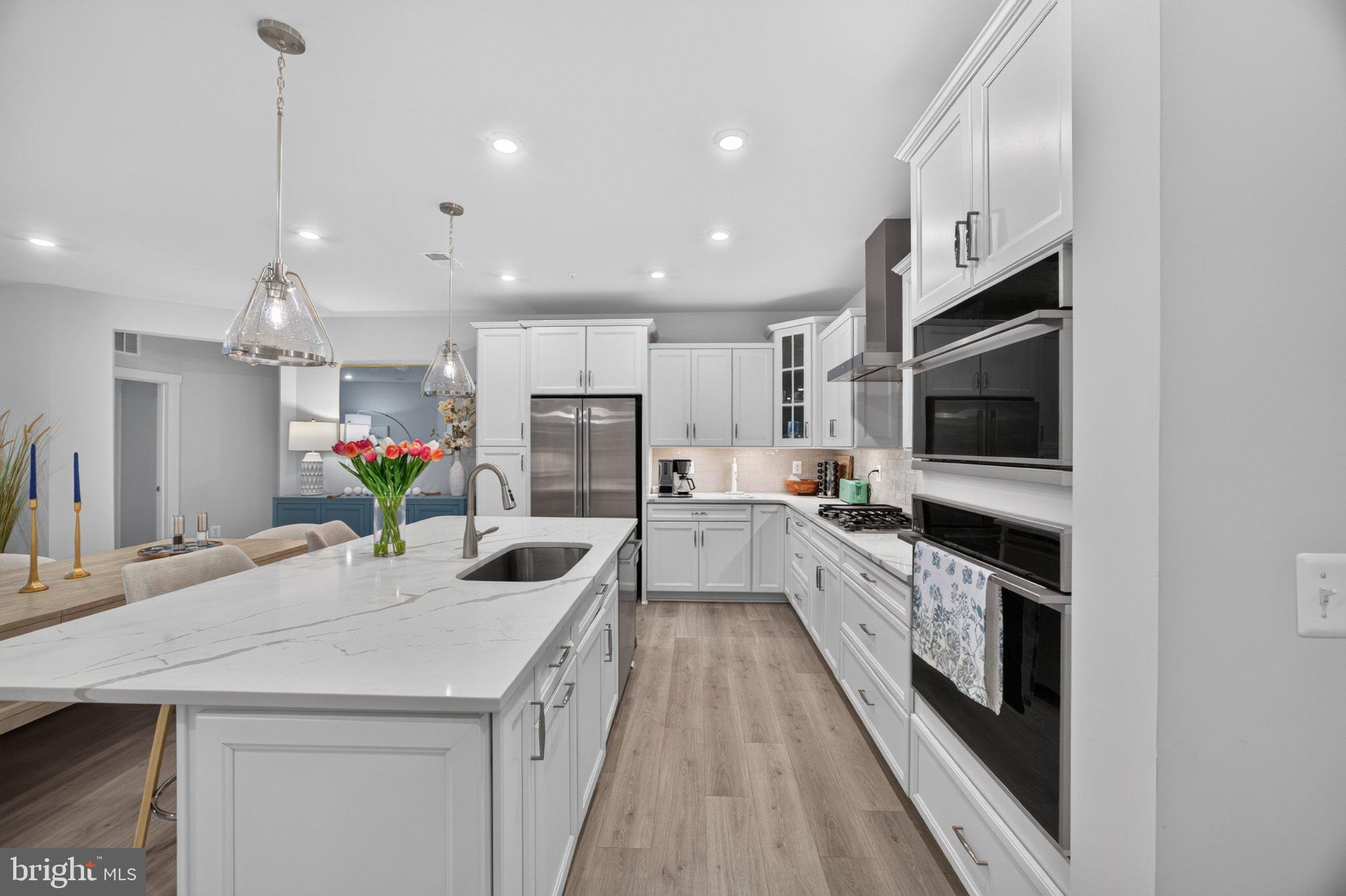 630 WARBLER WAY 12