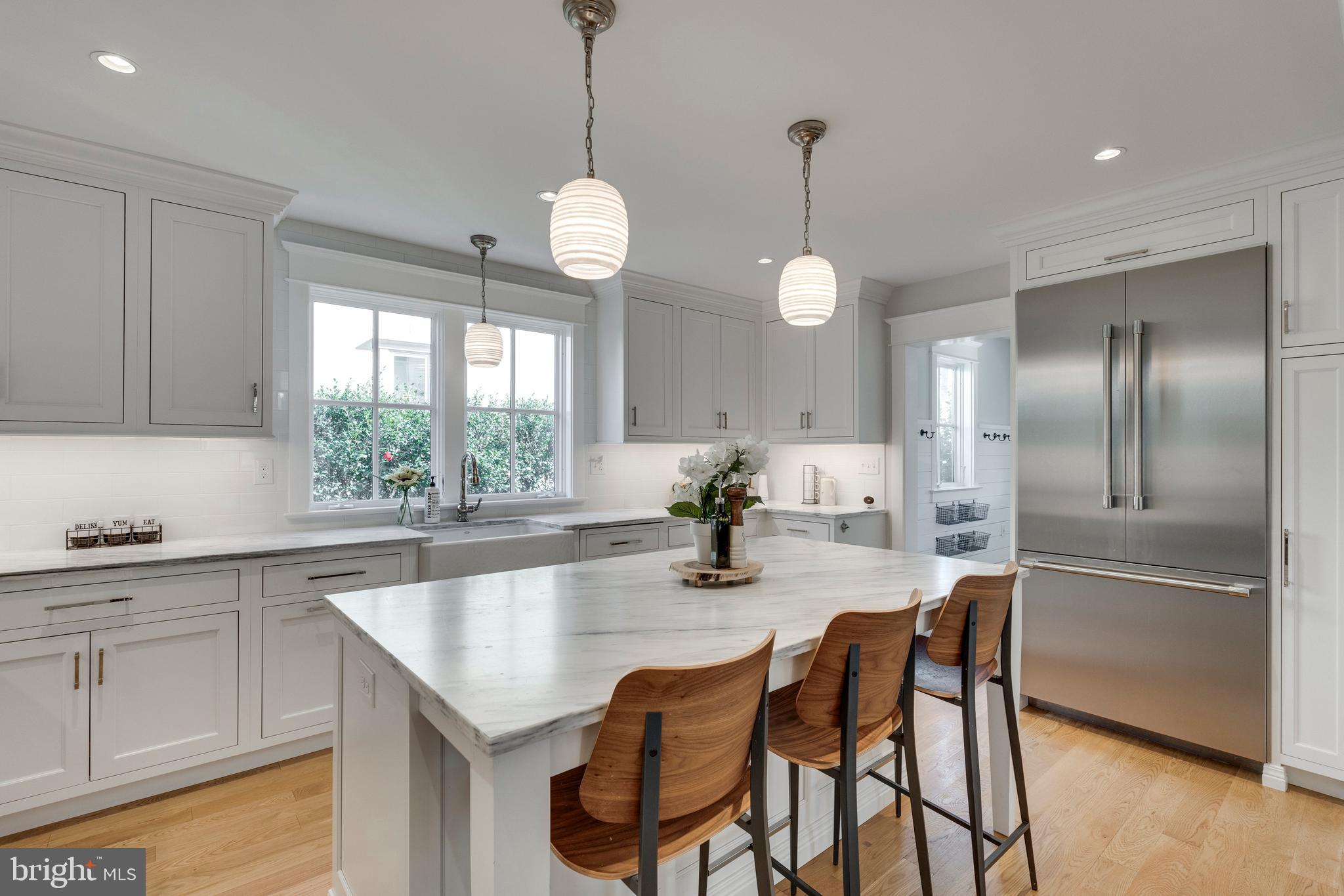 CLARENDON - Residential