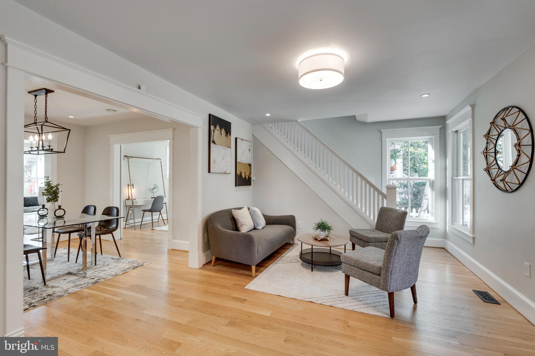 CLARENDON - Residential