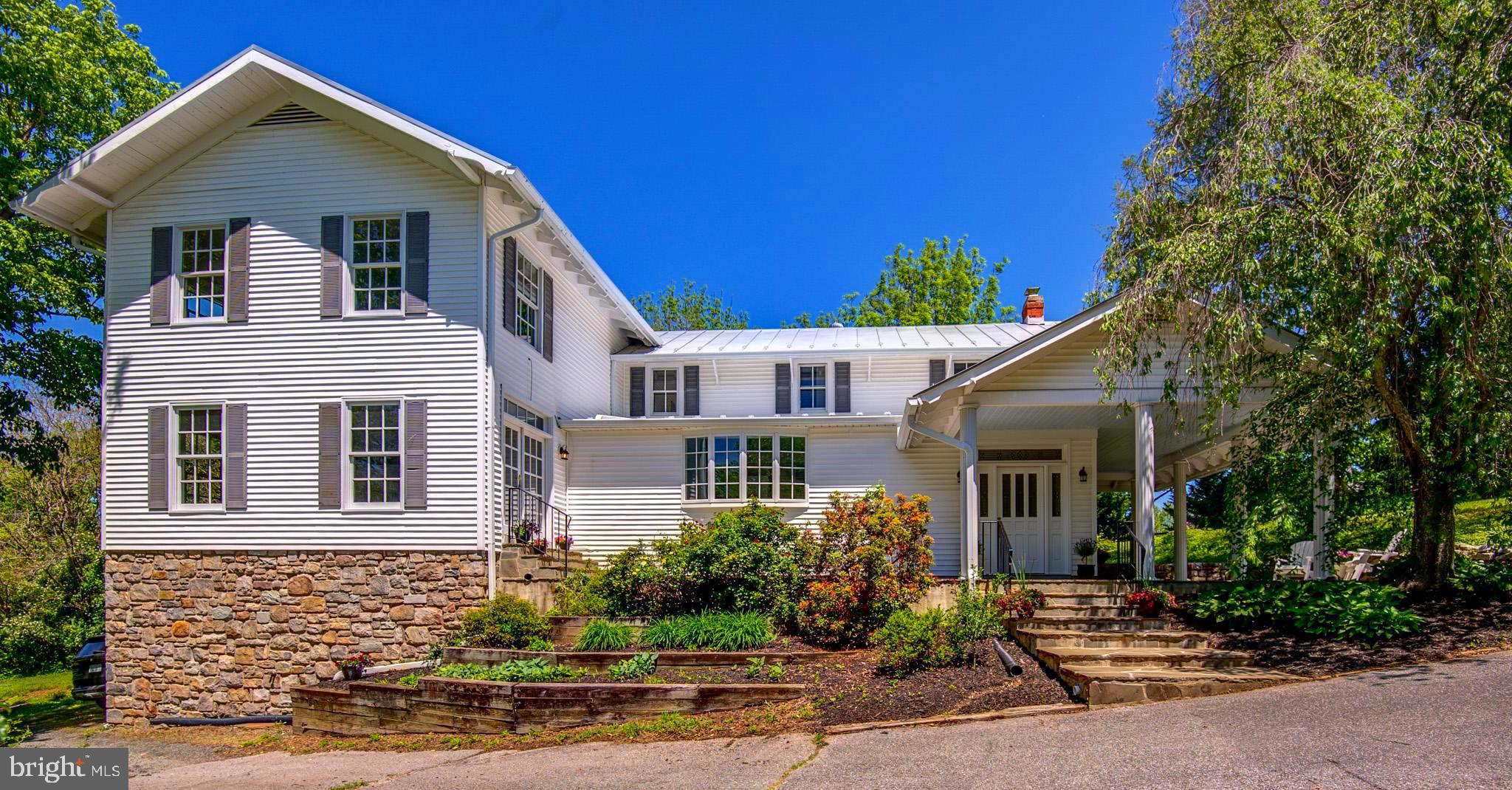 PAEONIAN SPRINGS - Residential