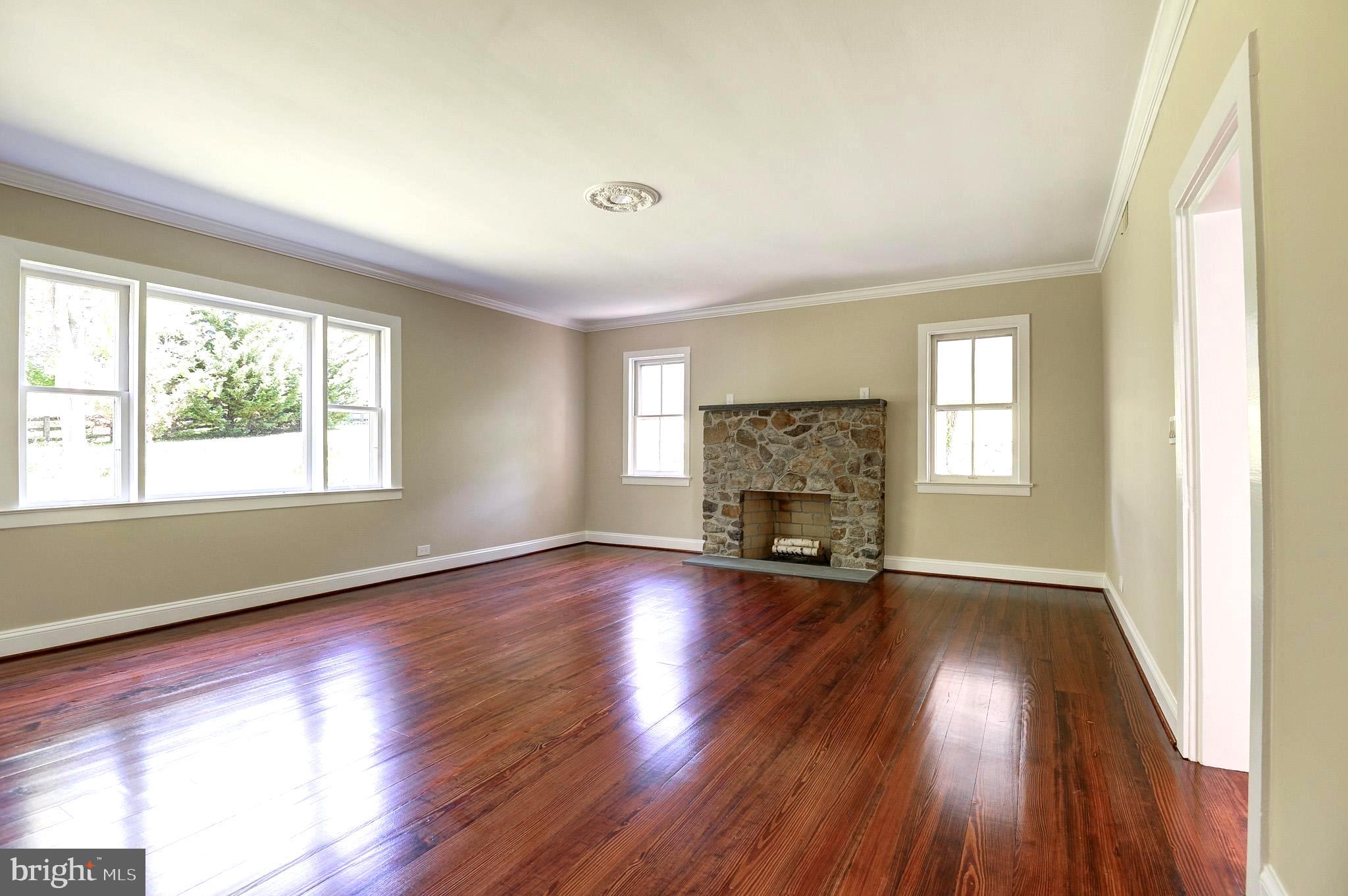 PAEONIAN SPRINGS - Residential