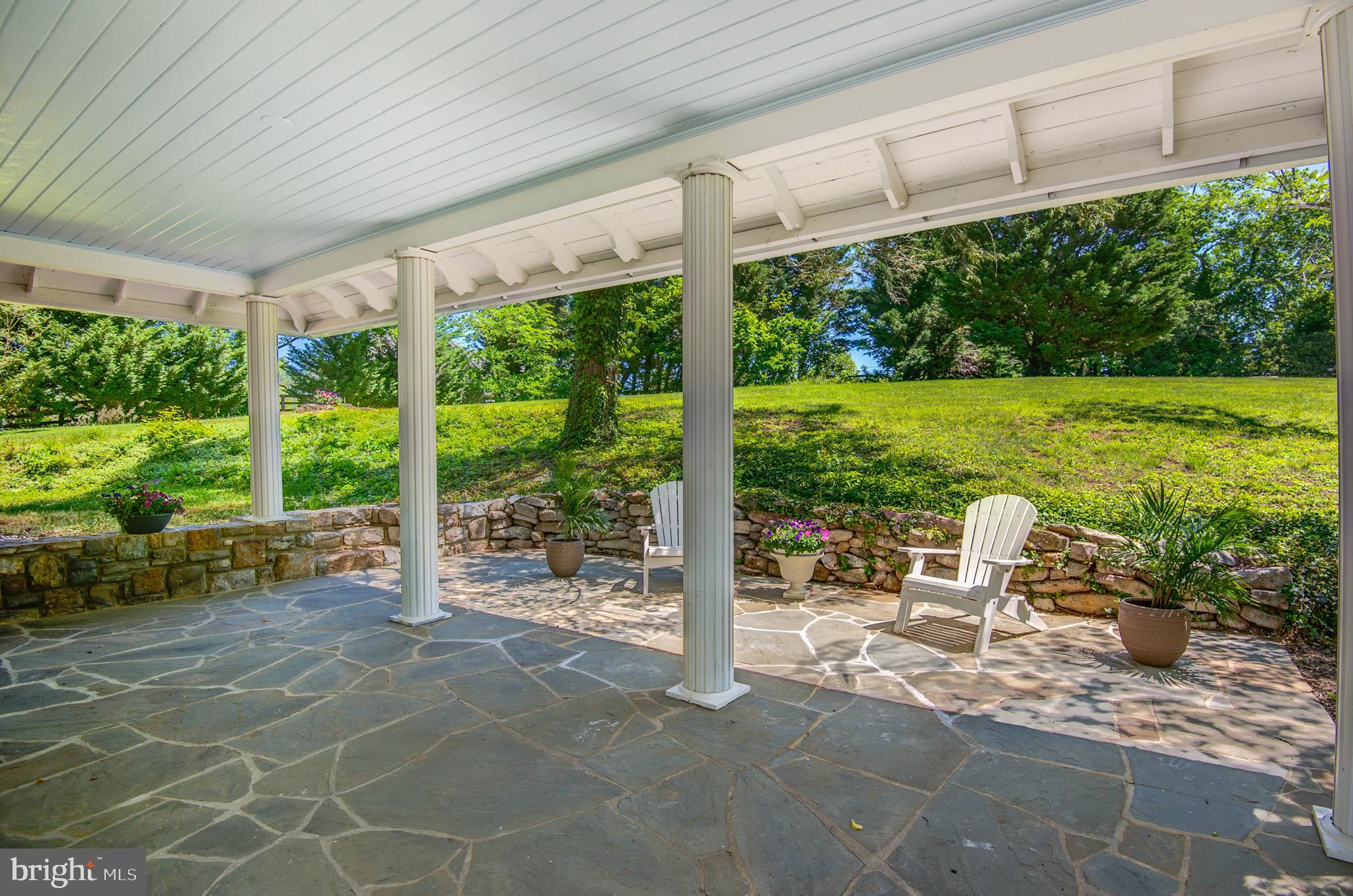 PAEONIAN SPRINGS - Residential