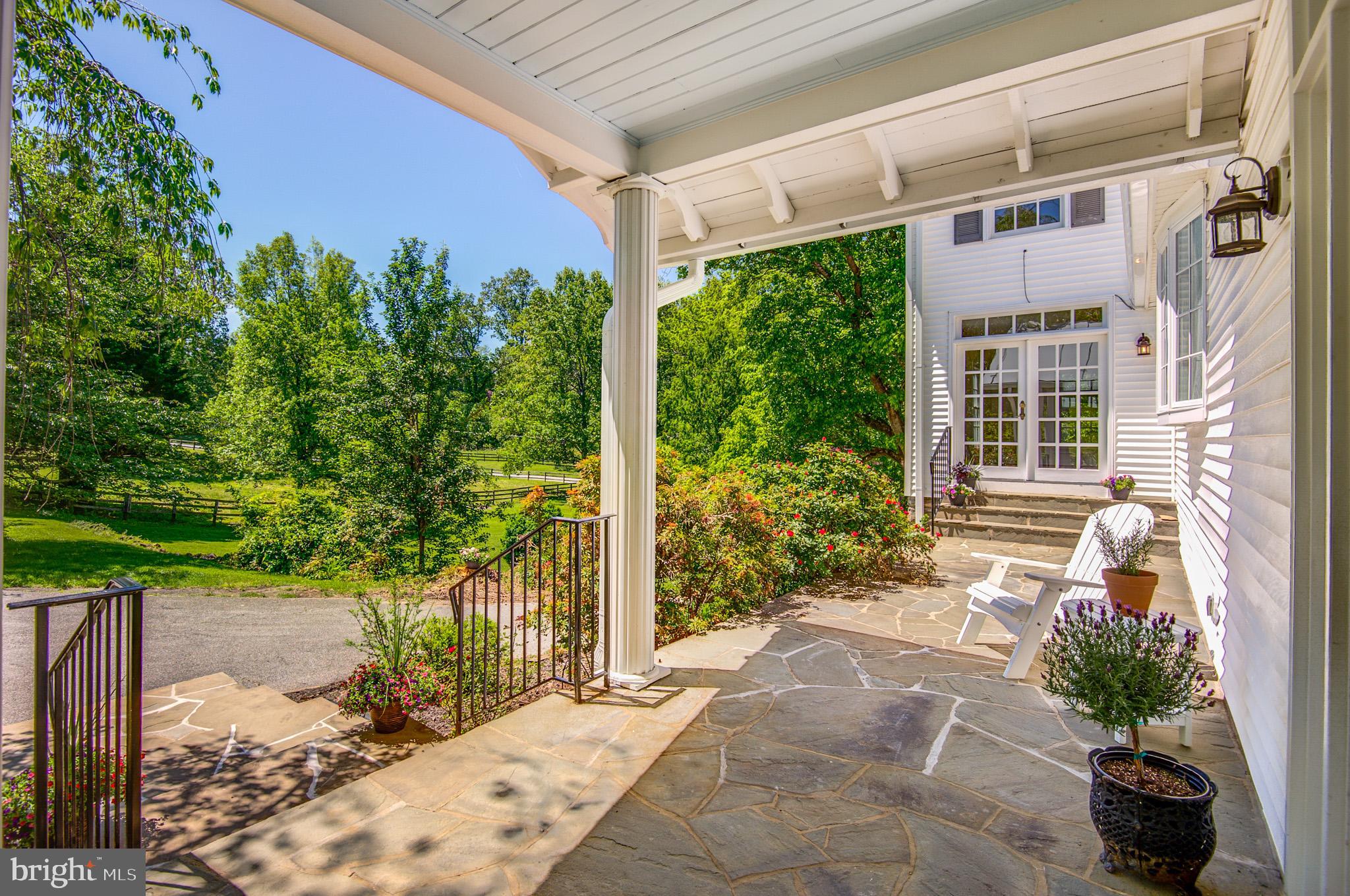 PAEONIAN SPRINGS - Residential