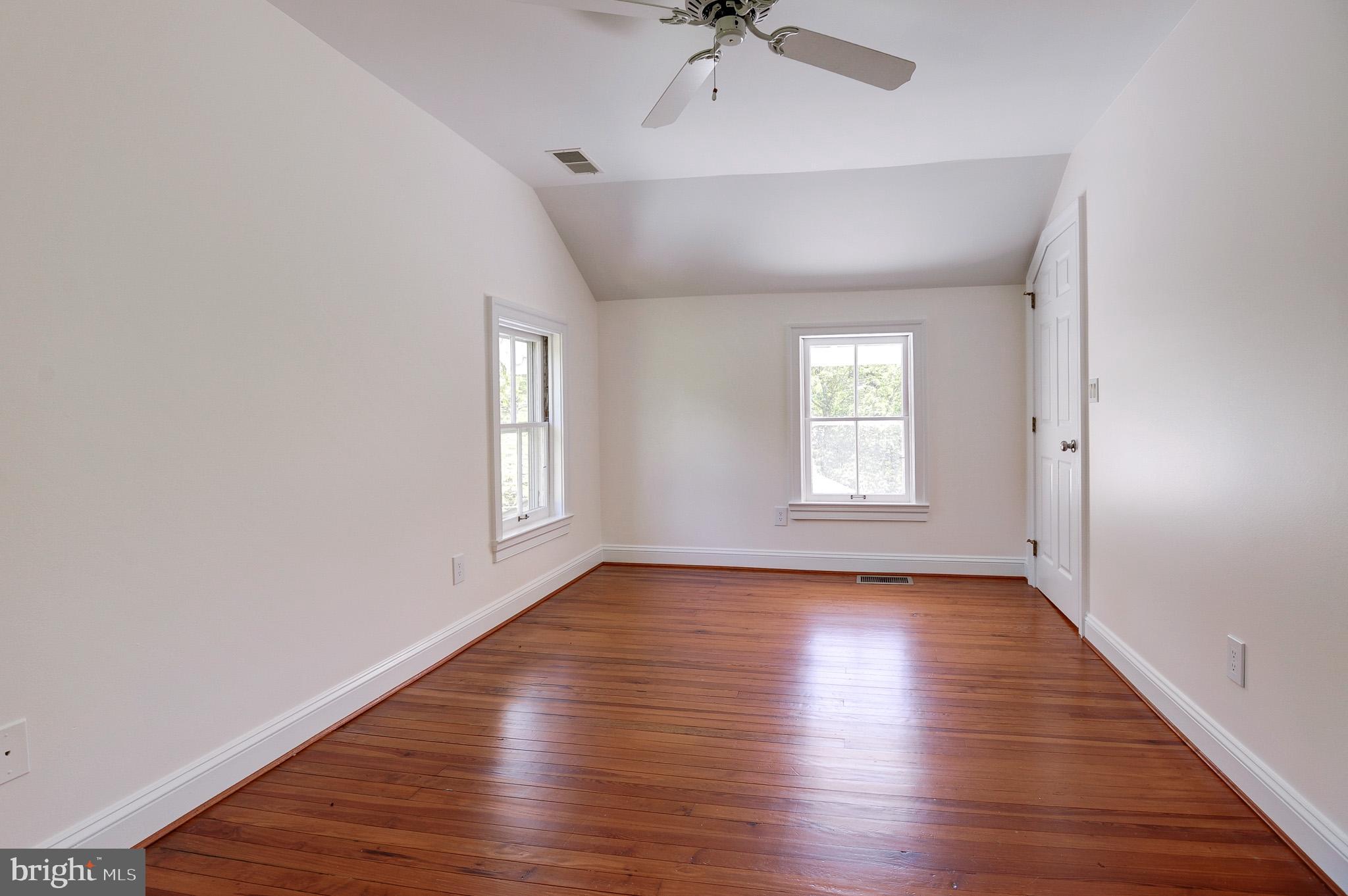 PAEONIAN SPRINGS - Residential