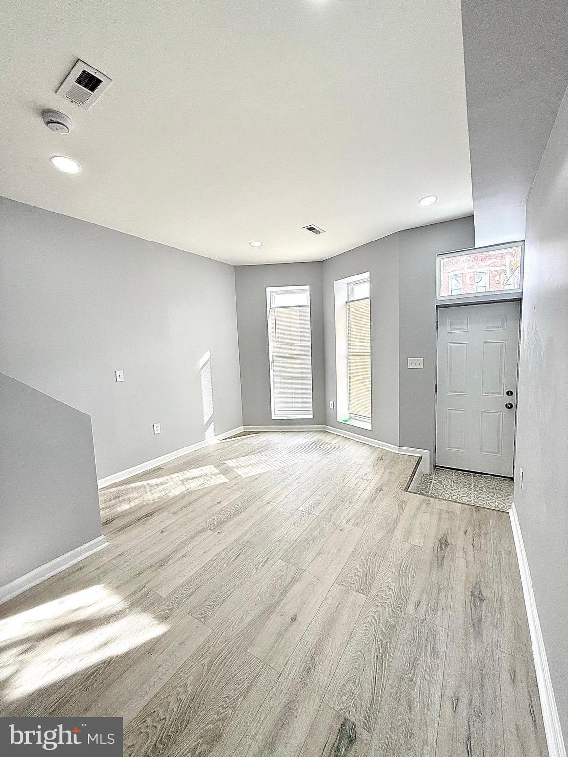 PENN NORTH - Residential Lease