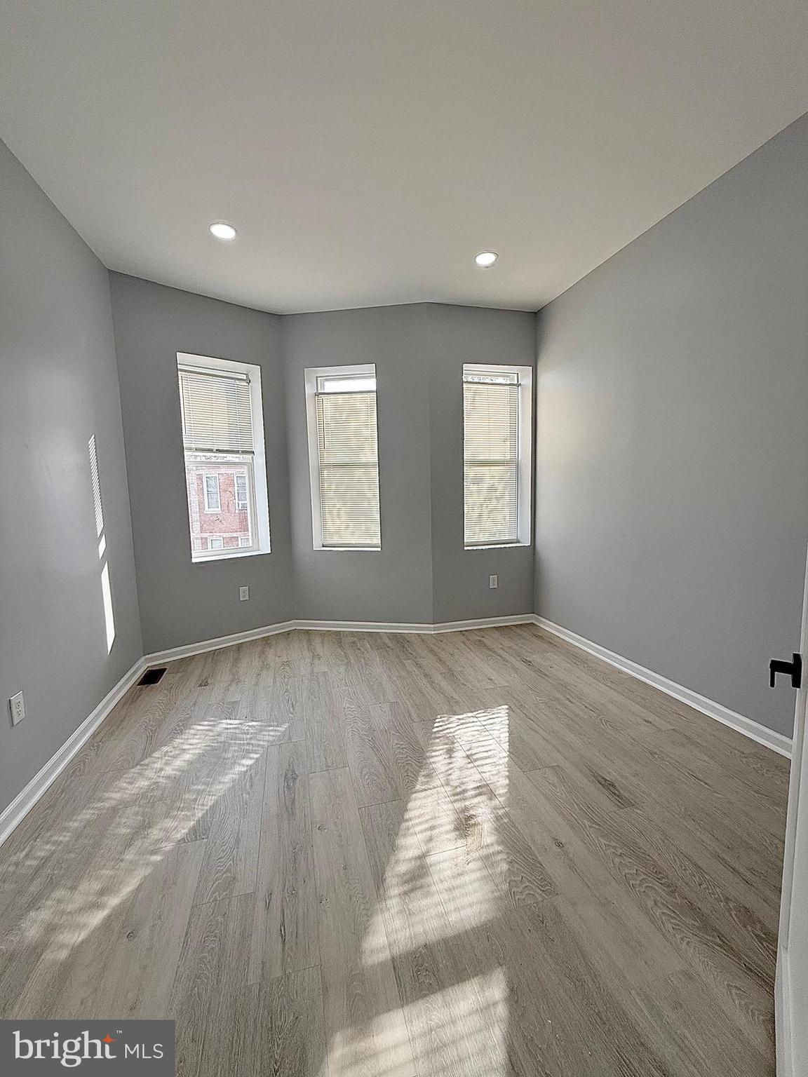PENN NORTH - Residential Lease
