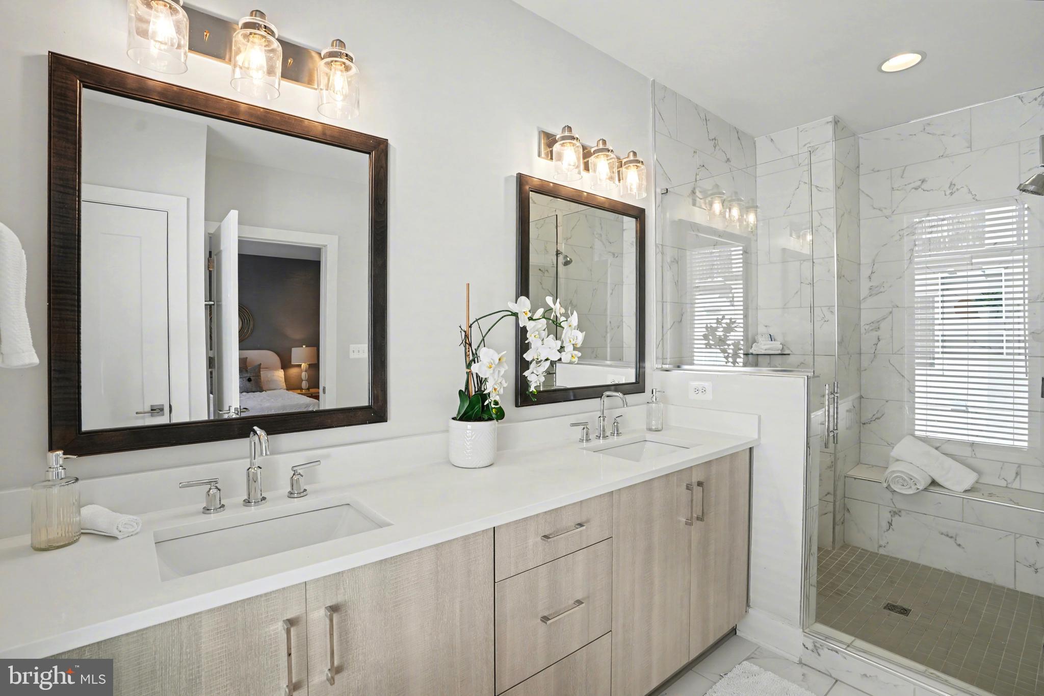 POTOMAC OUTSIDE - Residential