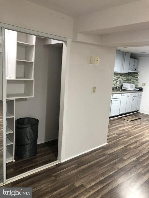 WATERSIDE - Residential Lease