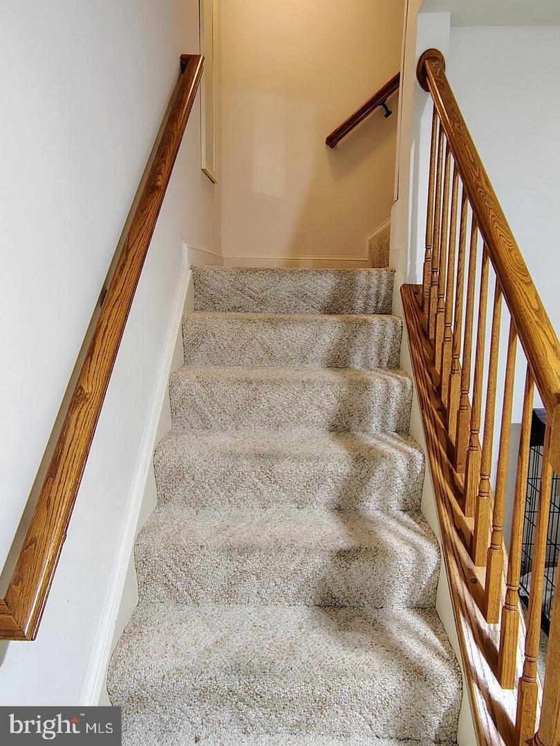 WATERSIDE - Residential Lease