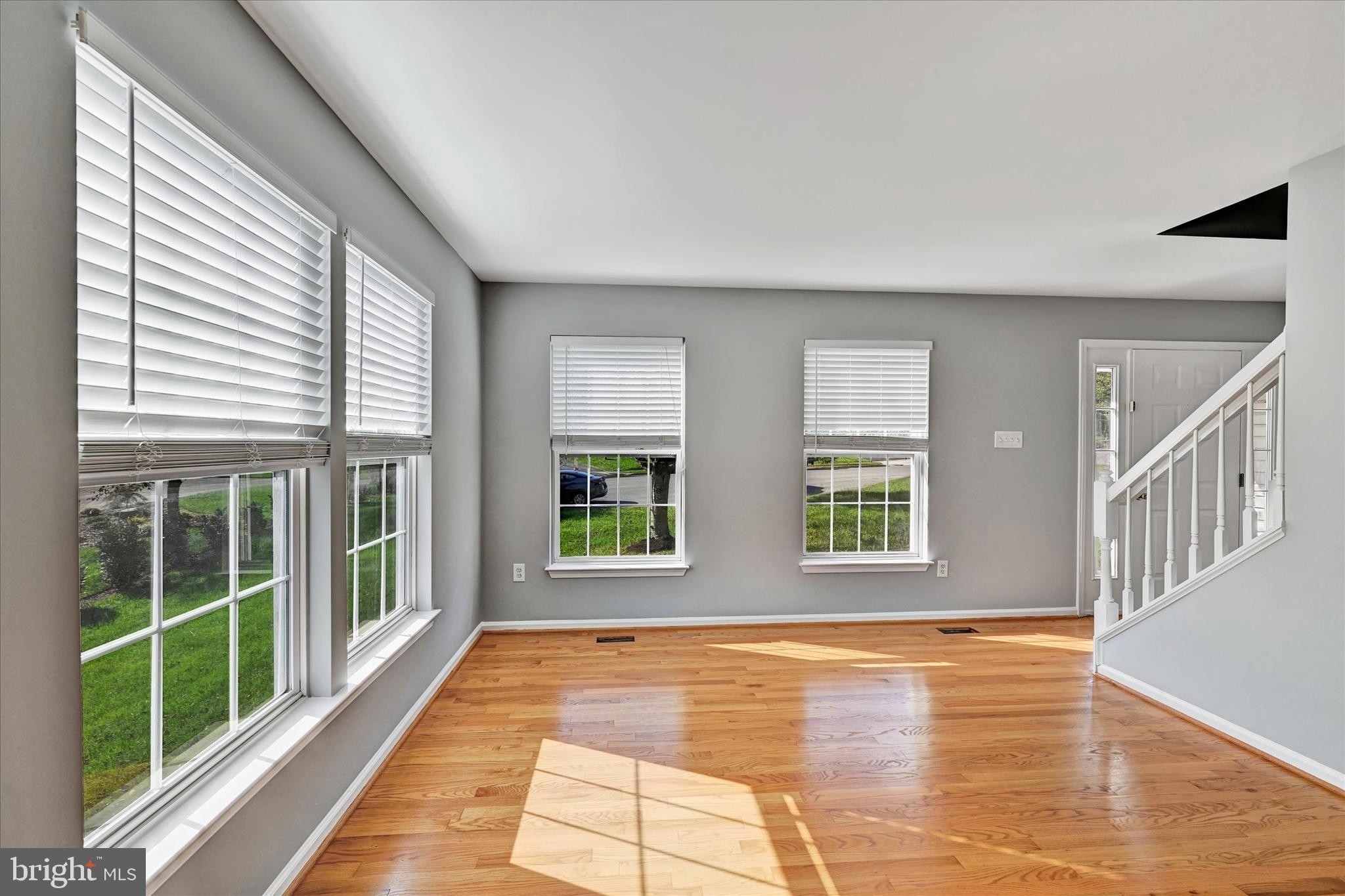 POINTERS RUN - Residential