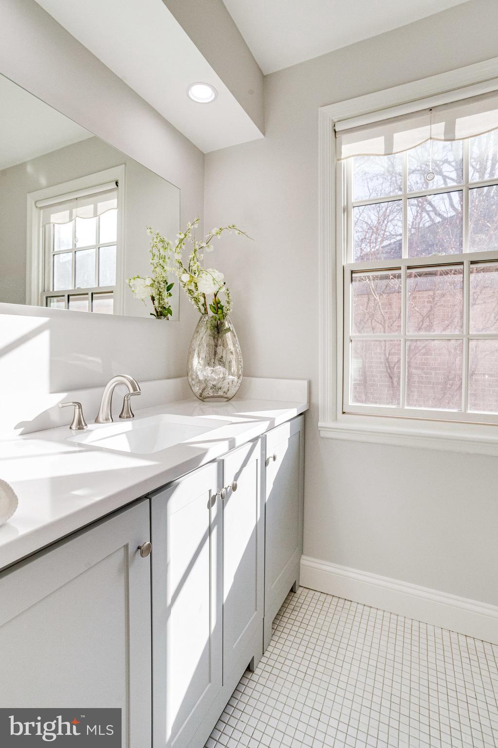 WESTMORELAND HILLS - Residential