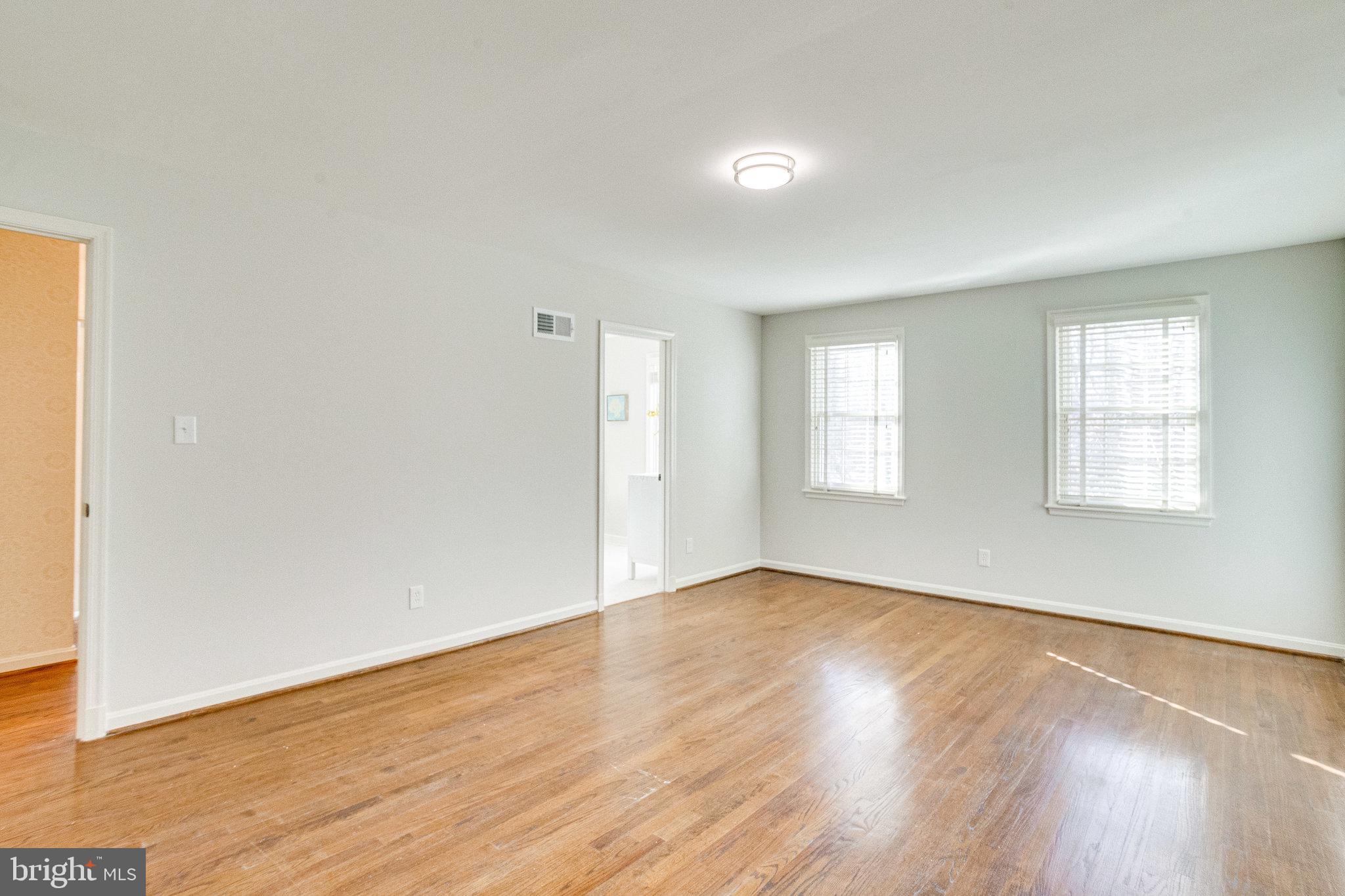 WESTMORELAND HILLS - Residential