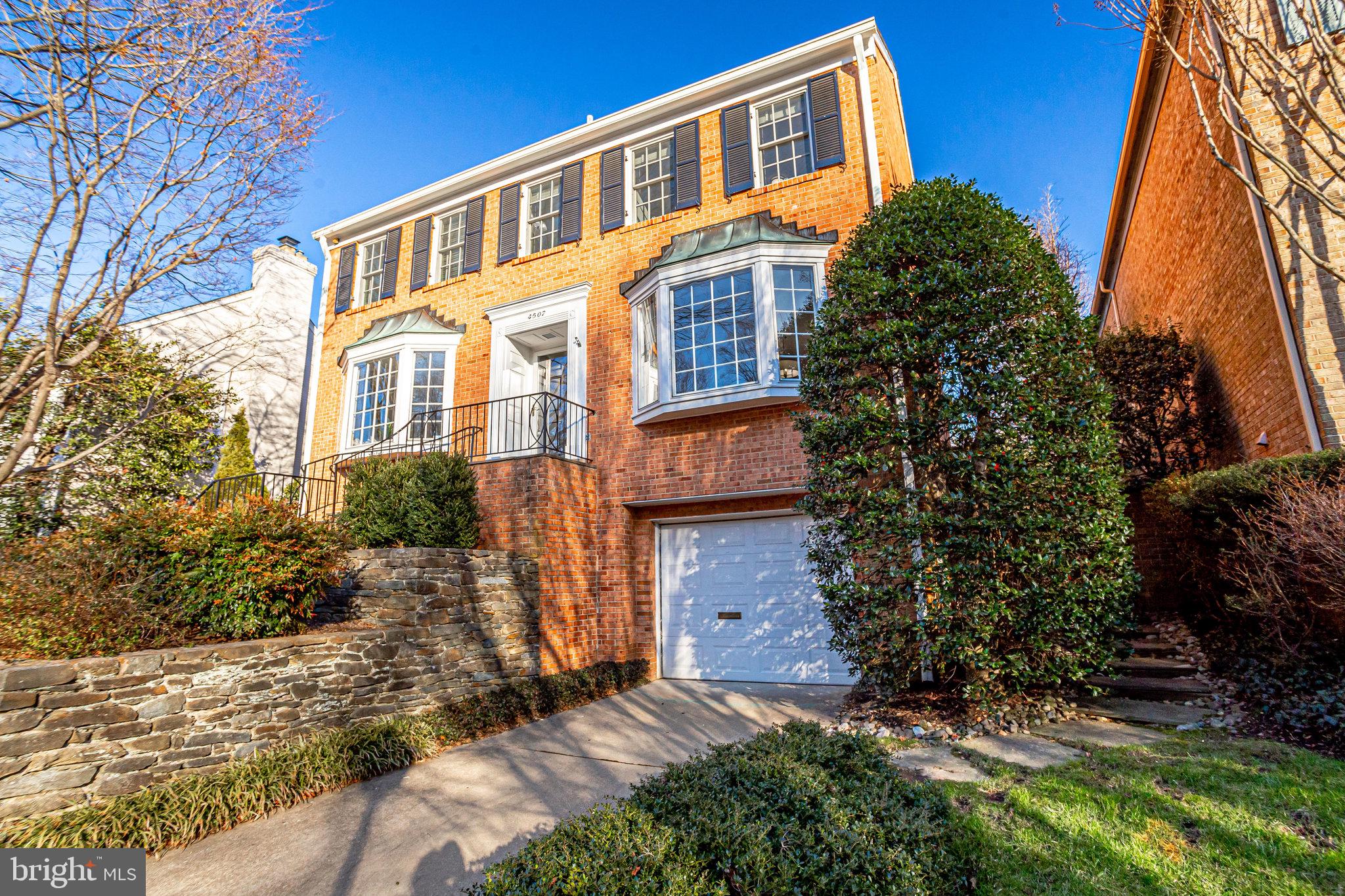 WESTMORELAND HILLS - Residential